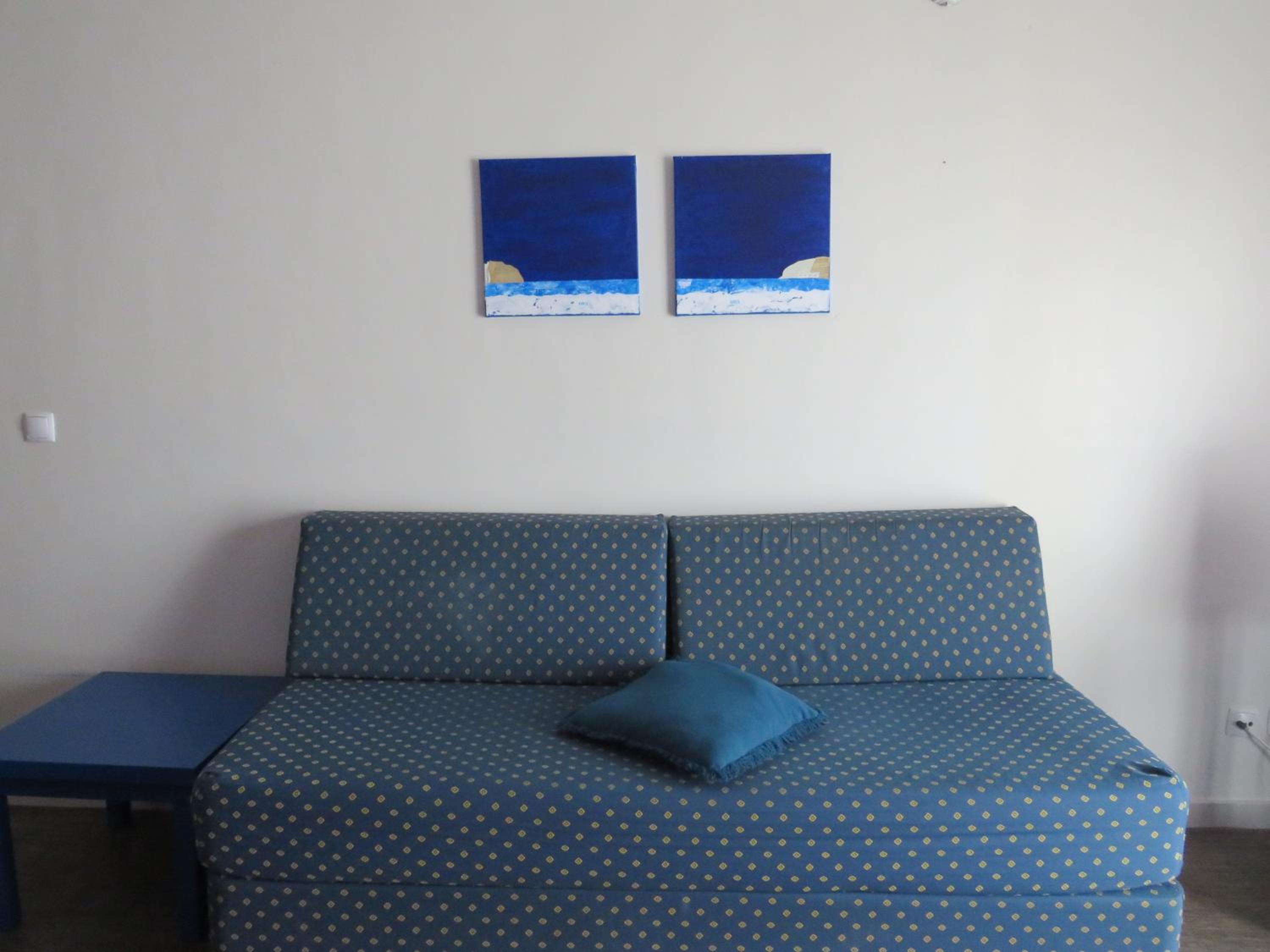 One-Bedroom Apartment with Sea View - Photo 18