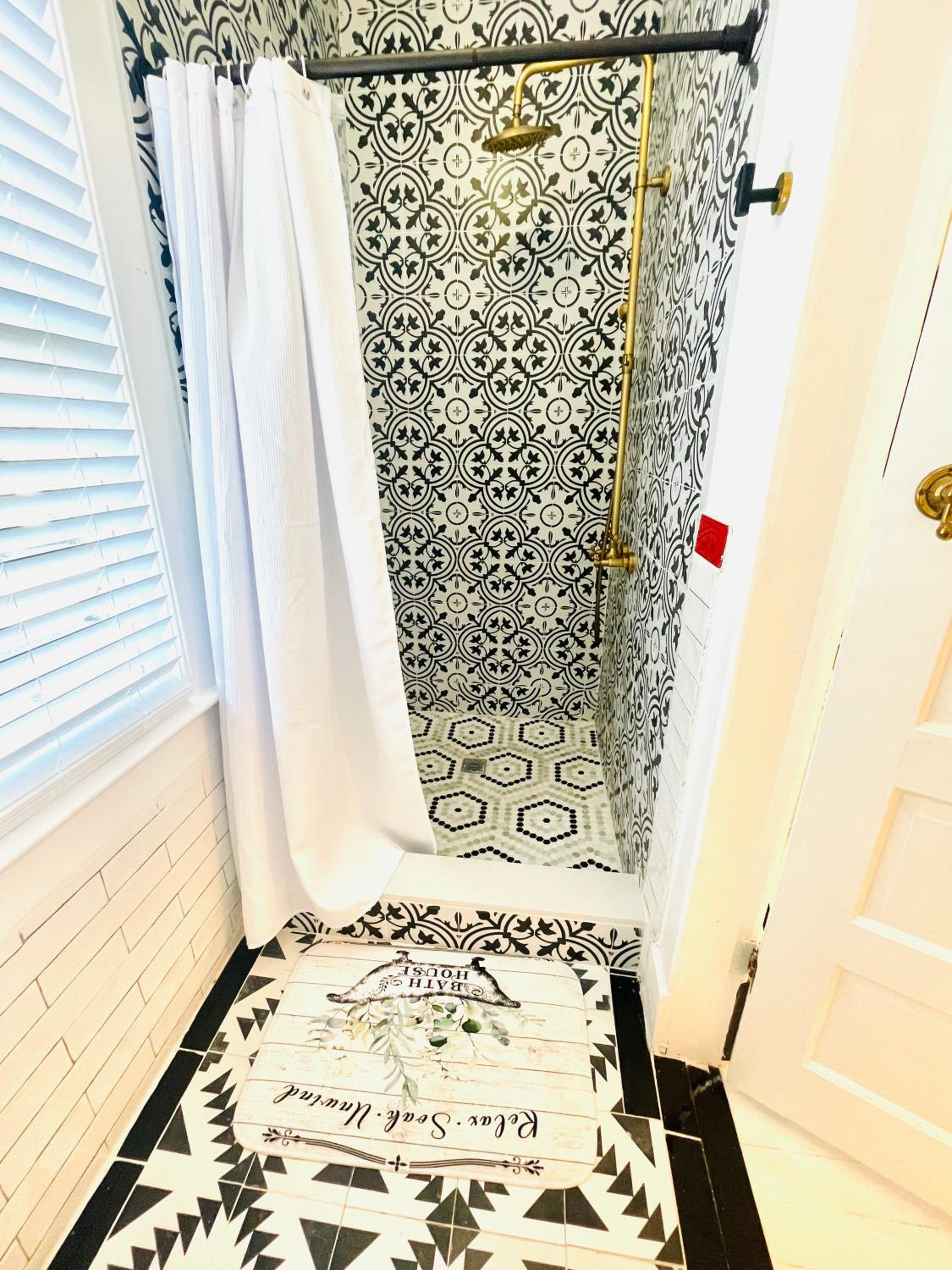 Family Suite - Photo 12