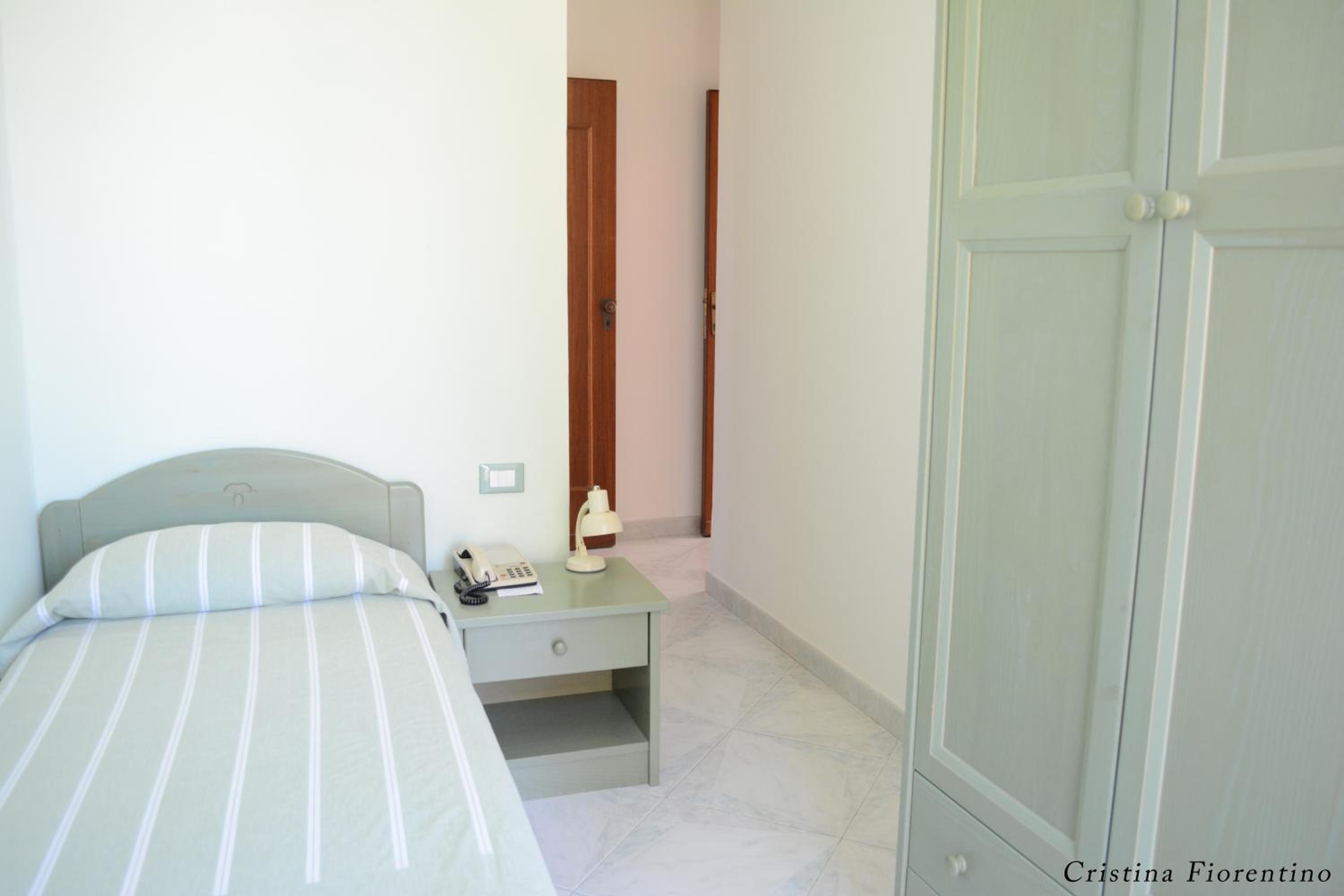 Standard Single Room photo 3
