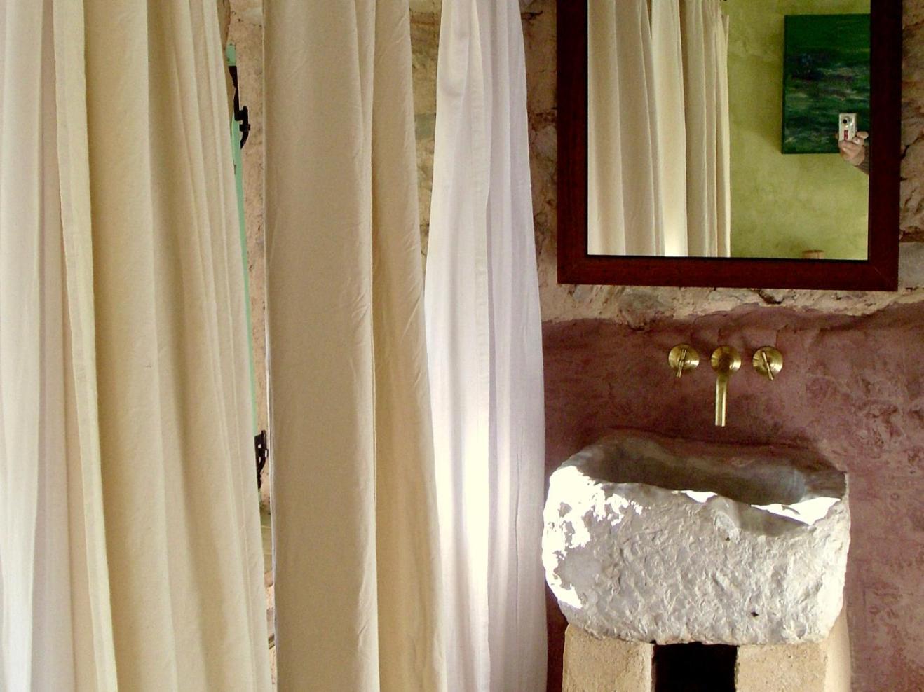 Double Room with Balcony photo 3