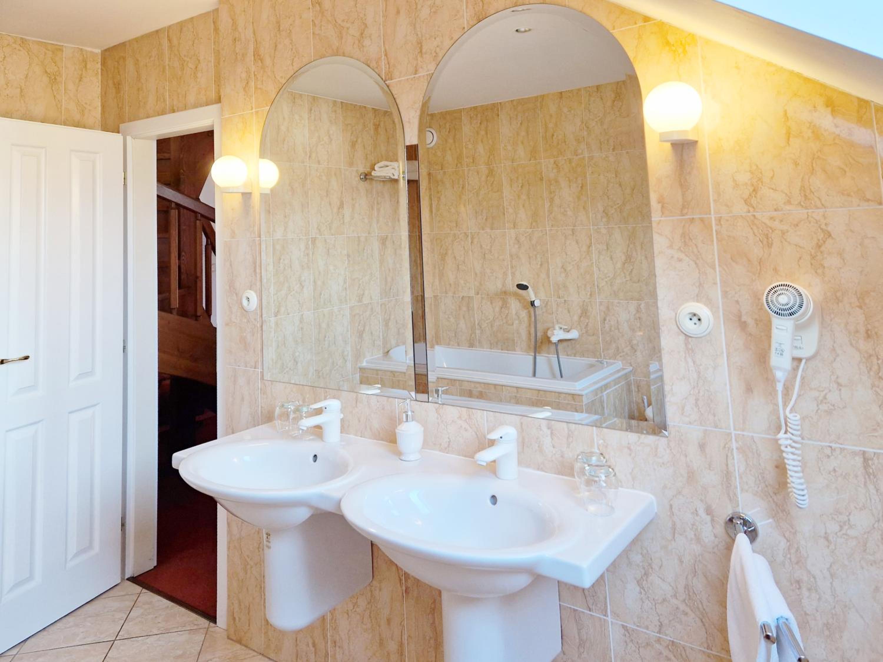 Duplex Apartment - Photo 11