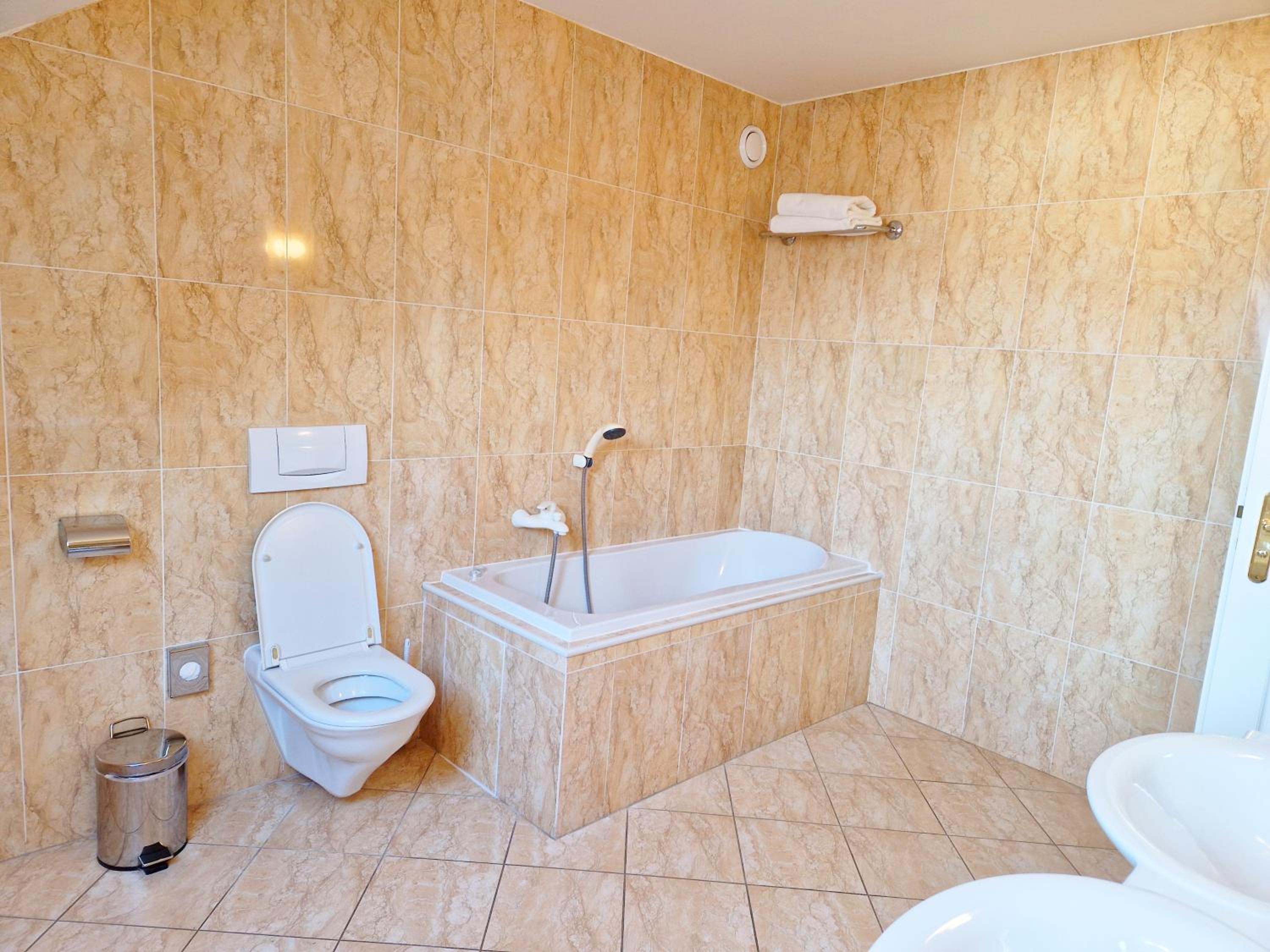 Duplex Apartment - Photo 9