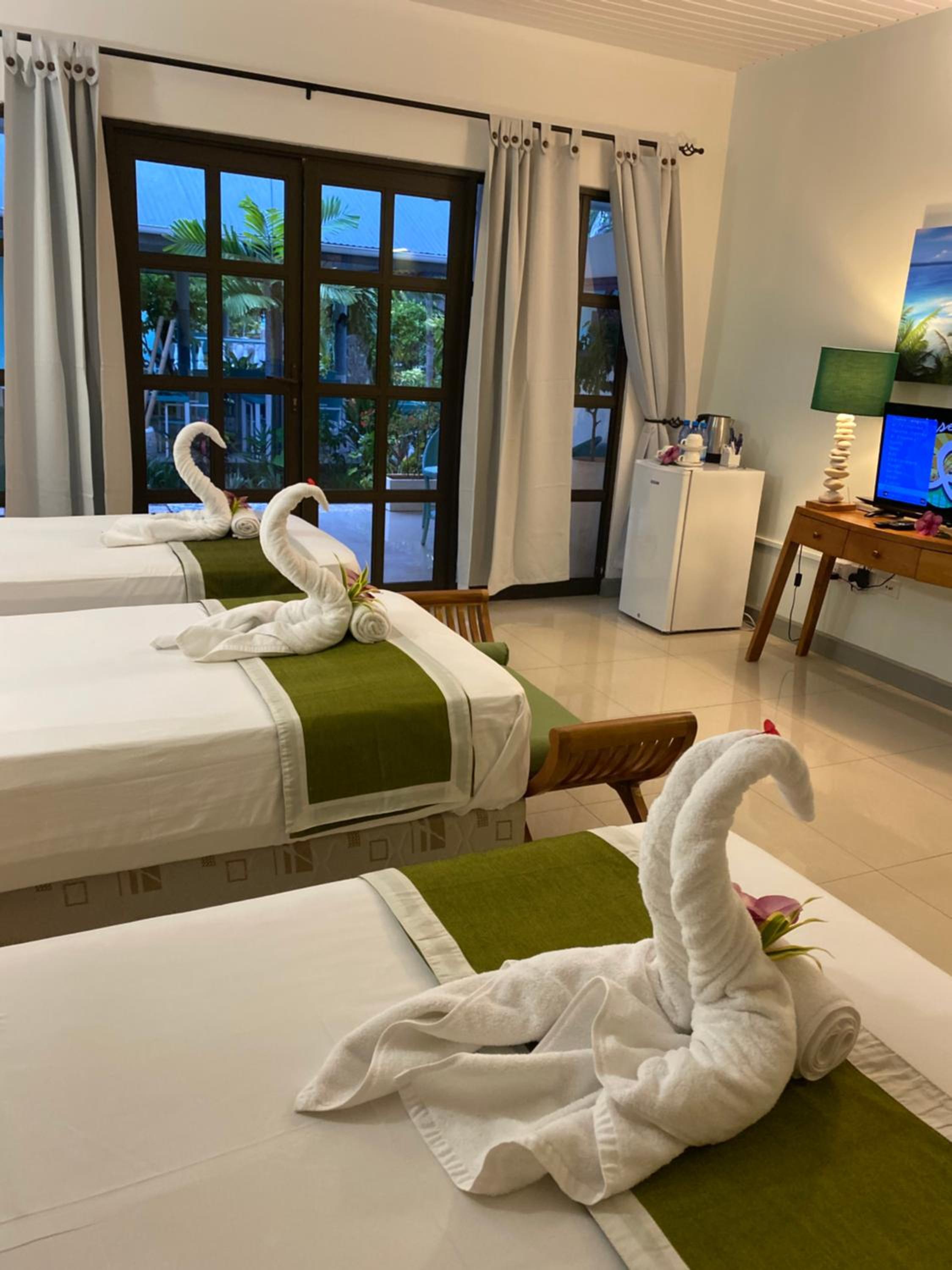 Triple Room with Terrace