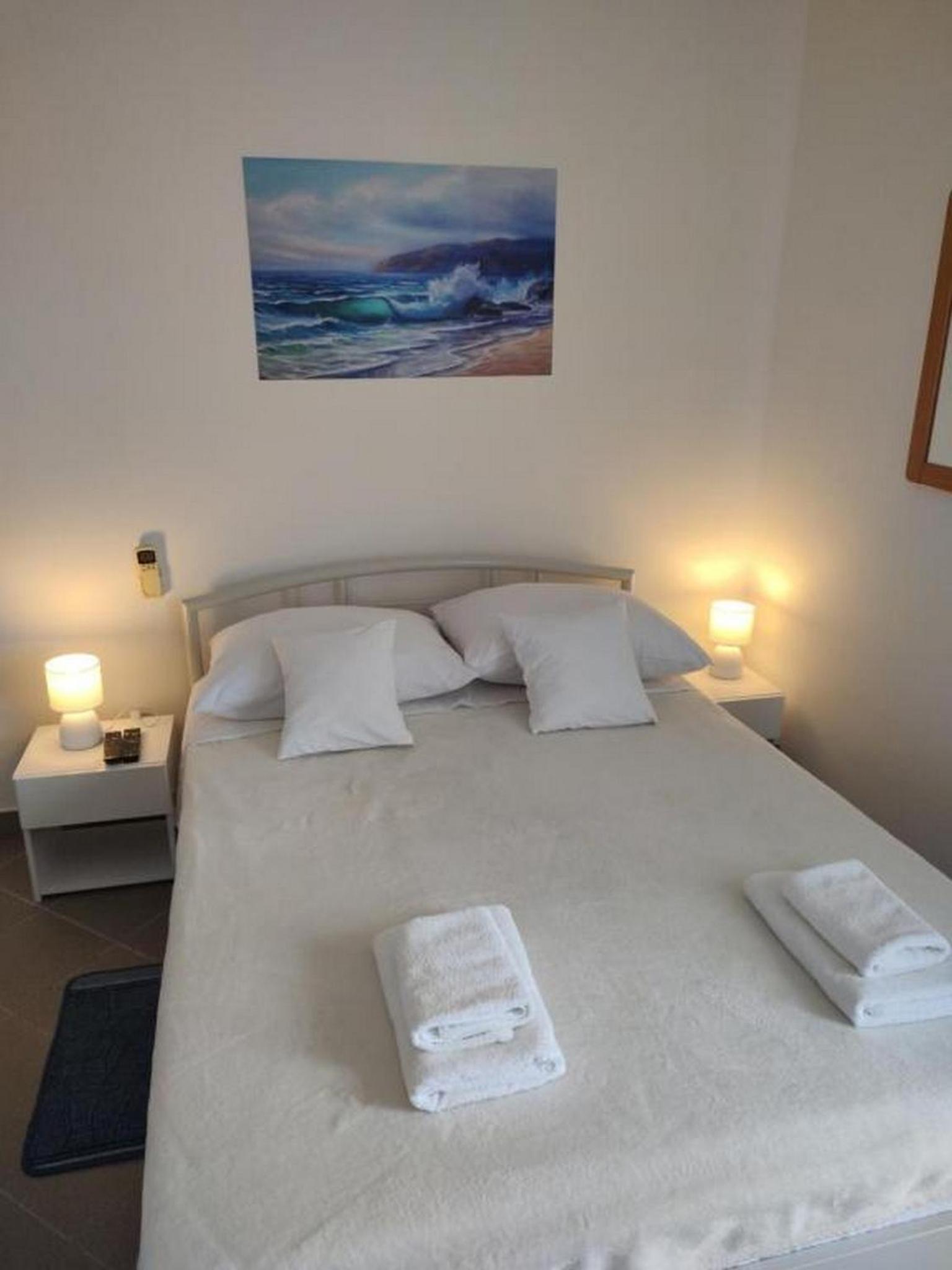 Studio Apartment photo 2