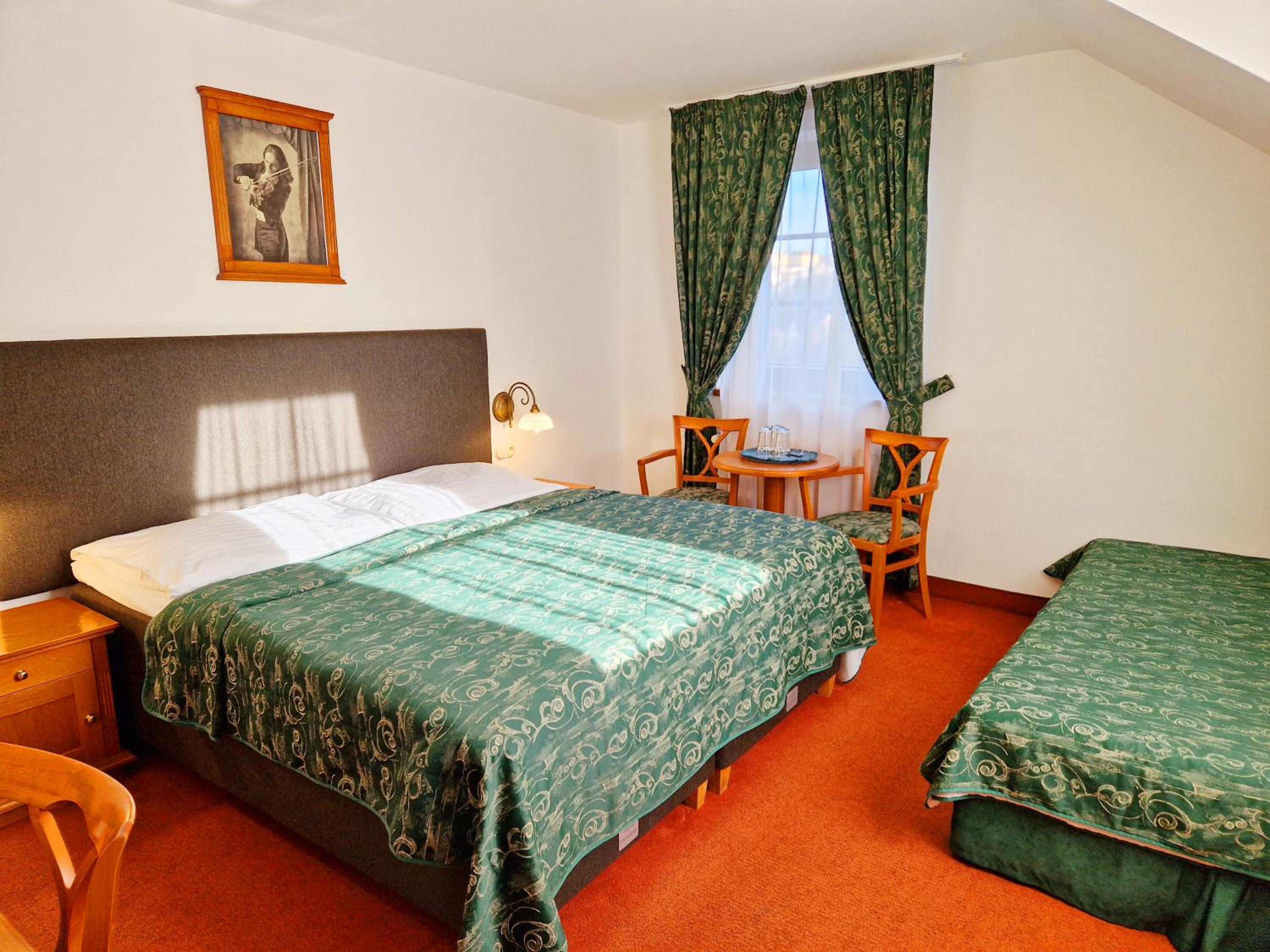 Standard Double or Twin Room photo 2