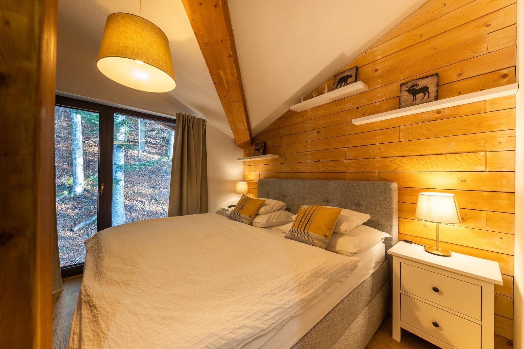 Two-Bedroom Apartment - Photo 2