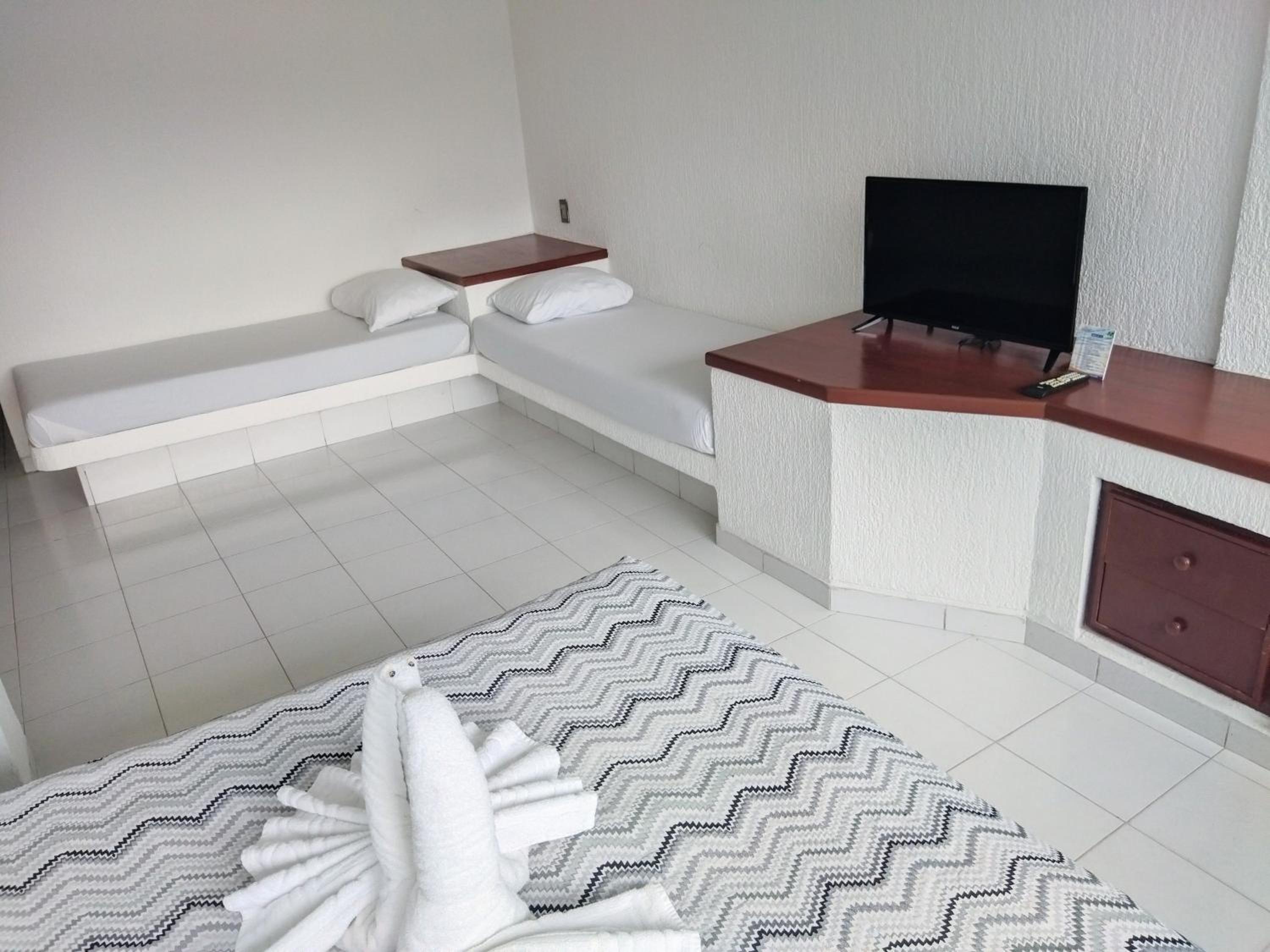 Double Room without sea view - Photo 12