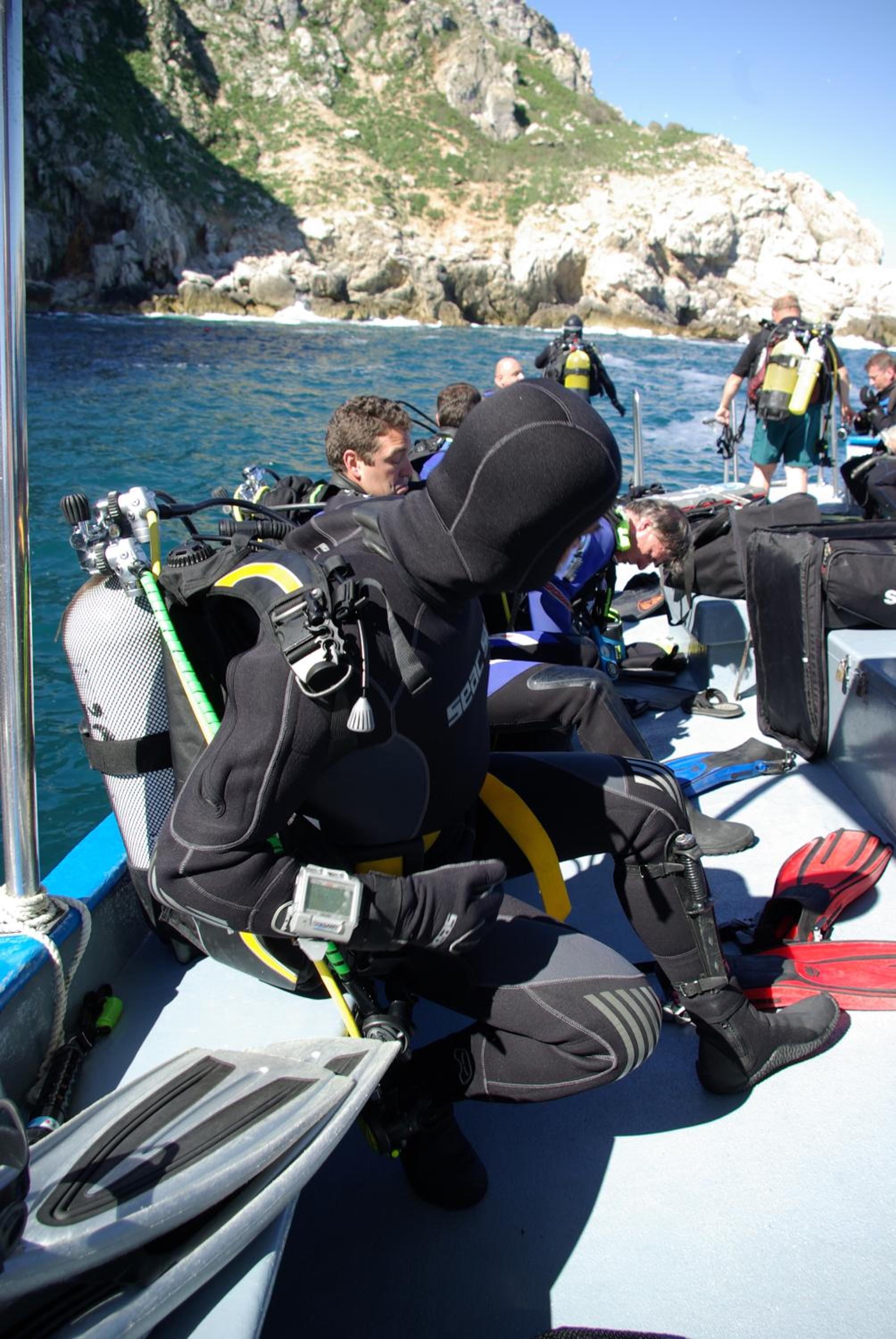 Habitación Doble - Paquete de Buceo para Uno