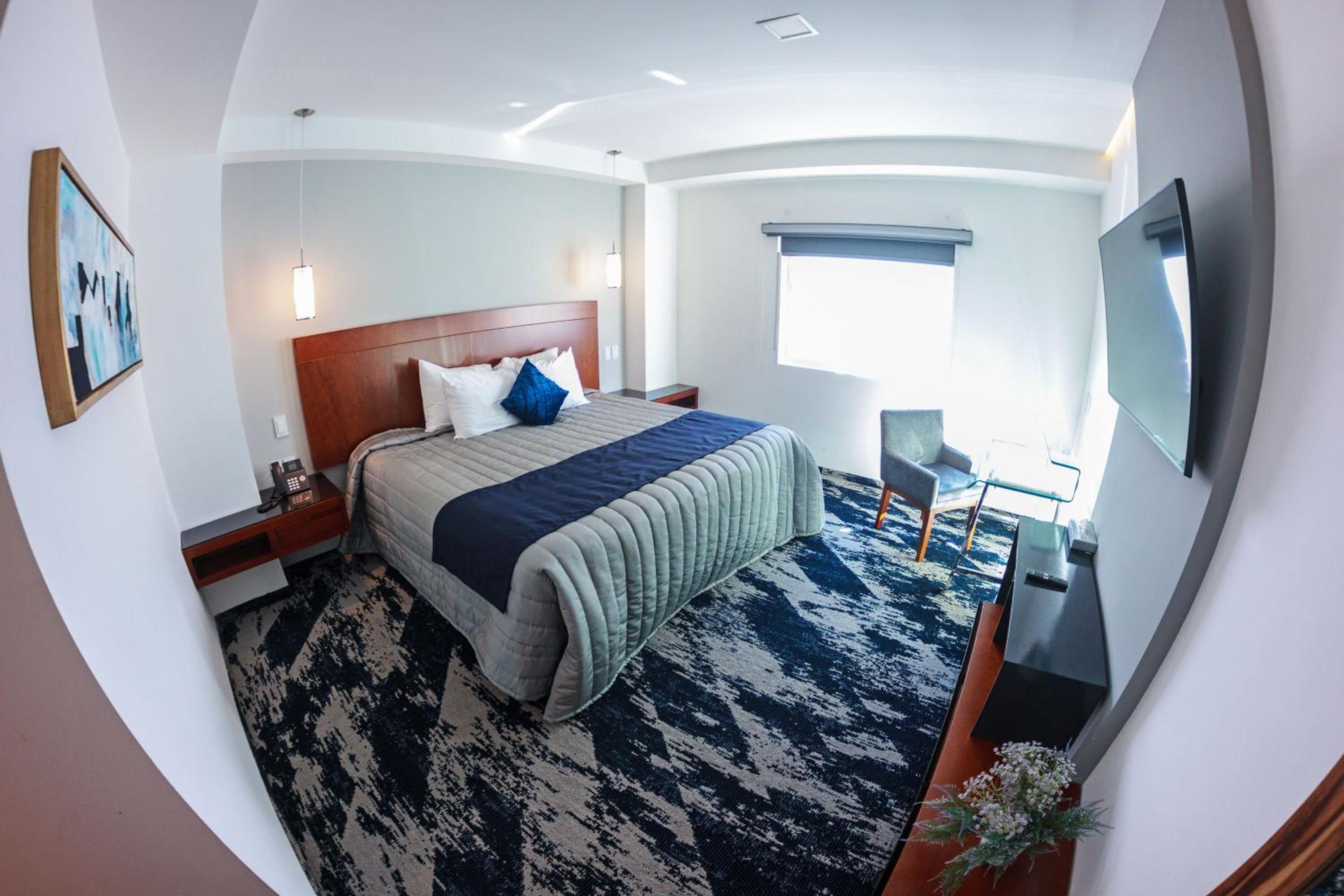 Standard King Room - Photo 1