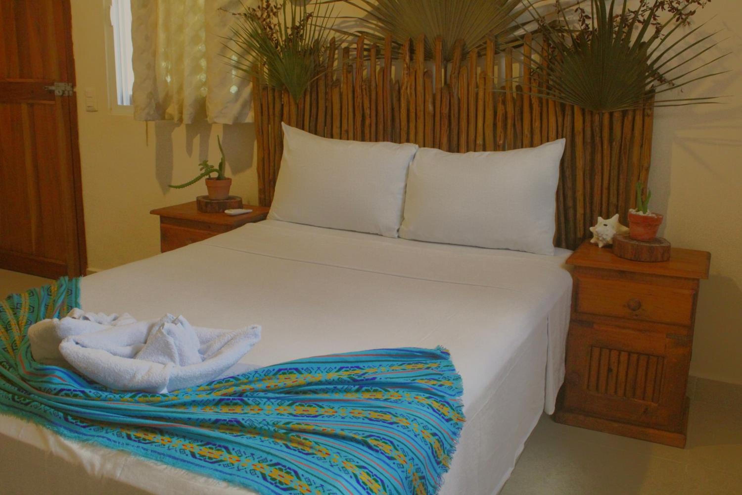 Standard Double Room - Photo 5