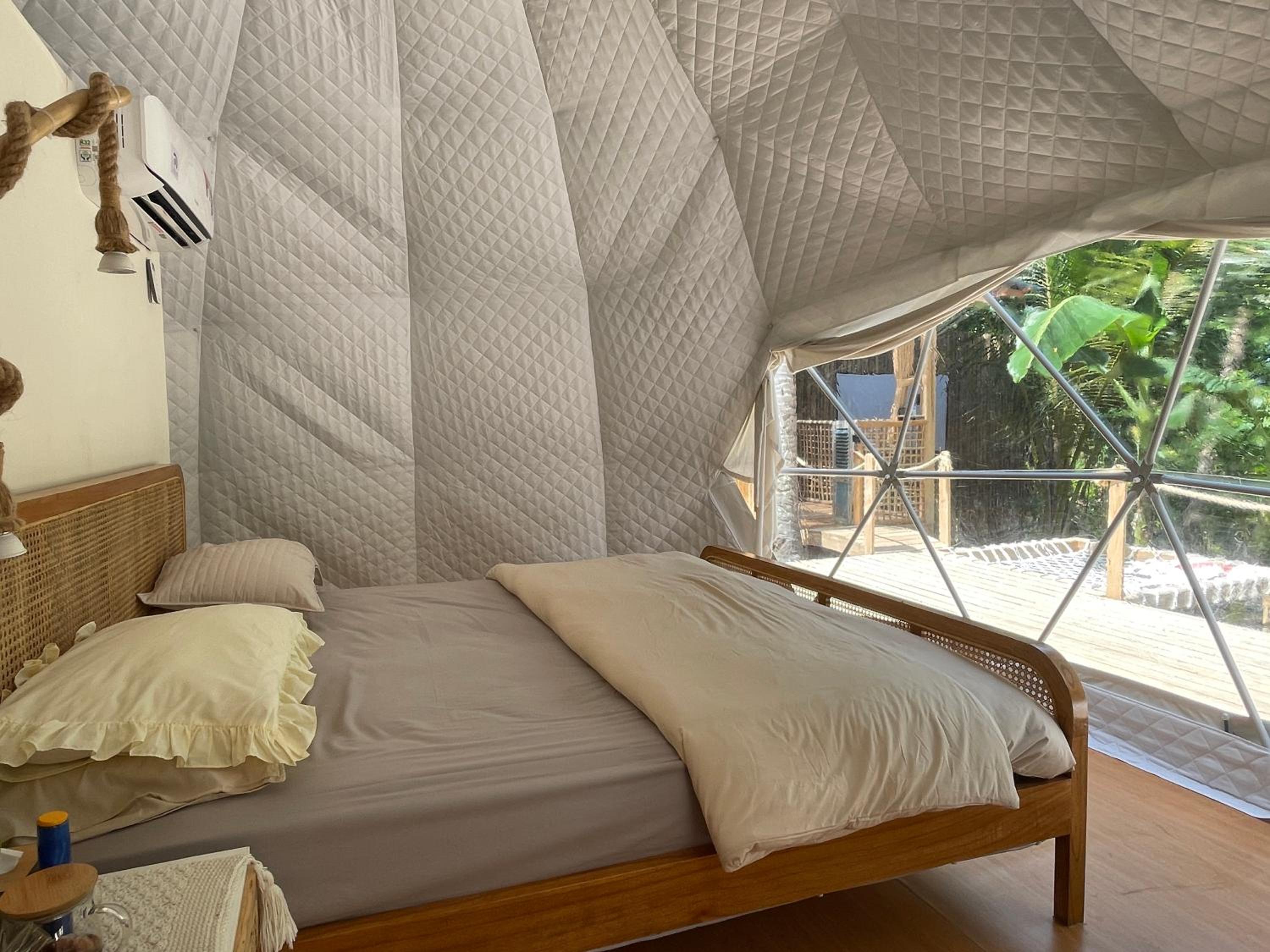 Tent - Photo 12