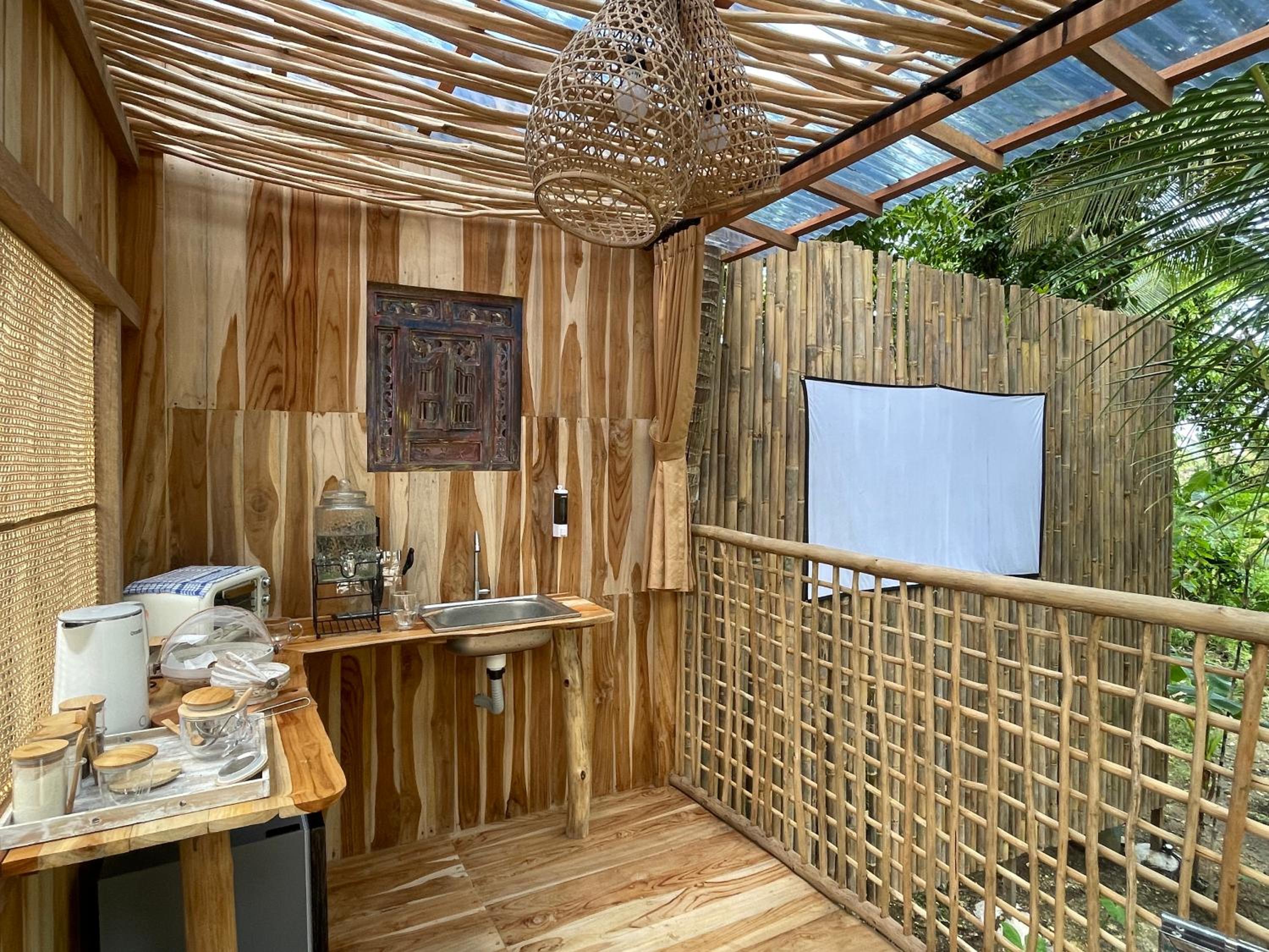 Tent - Photo 9
