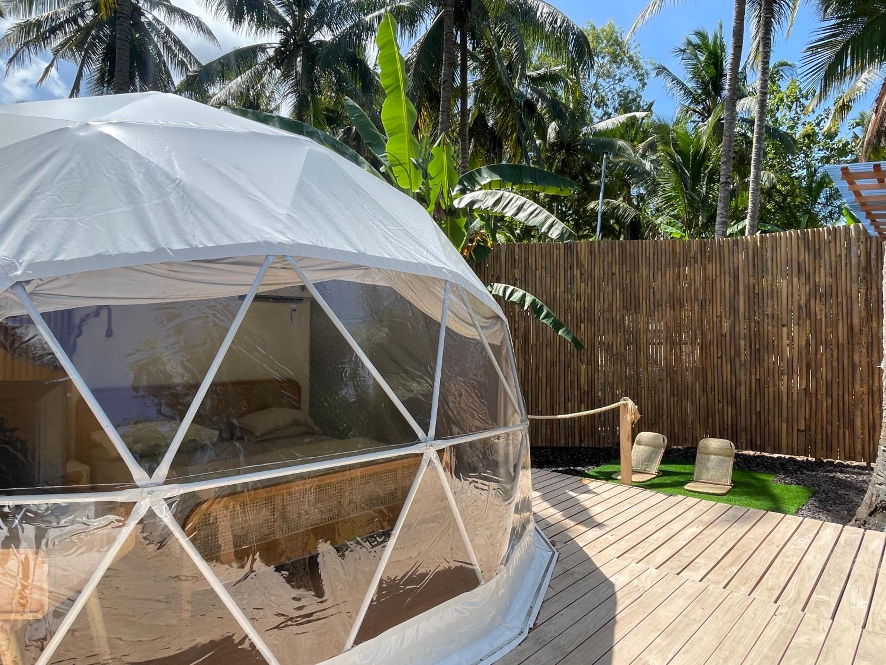 Tent - Photo 13