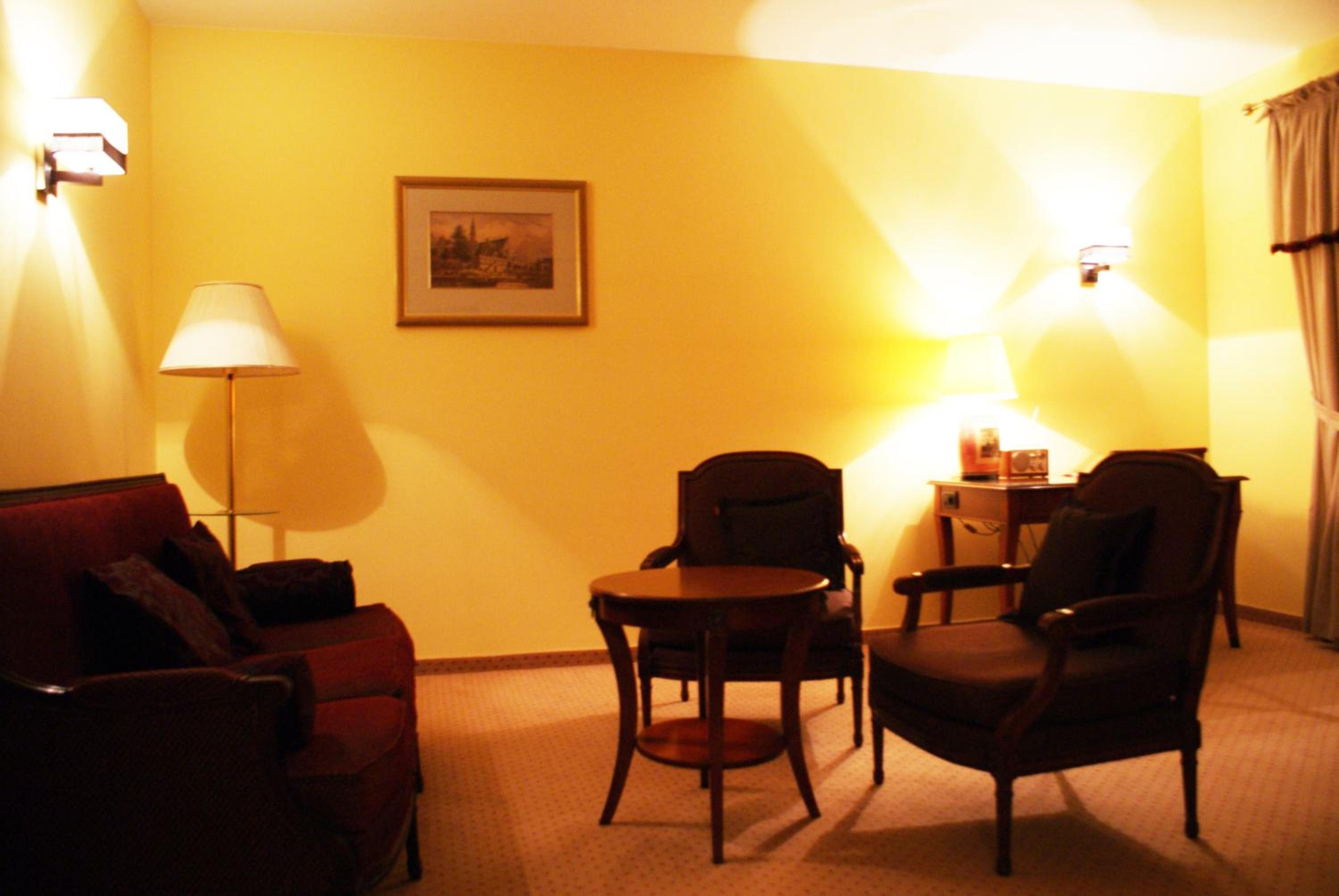Apartment photo 3