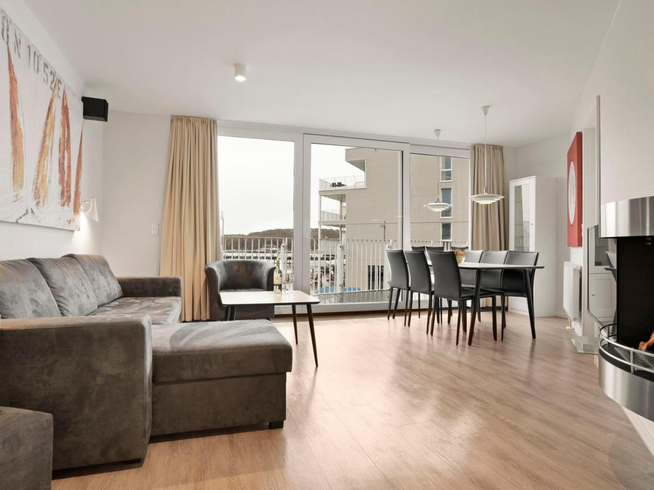 Comfort Two-Bedroom Apartment (6 Adults)
