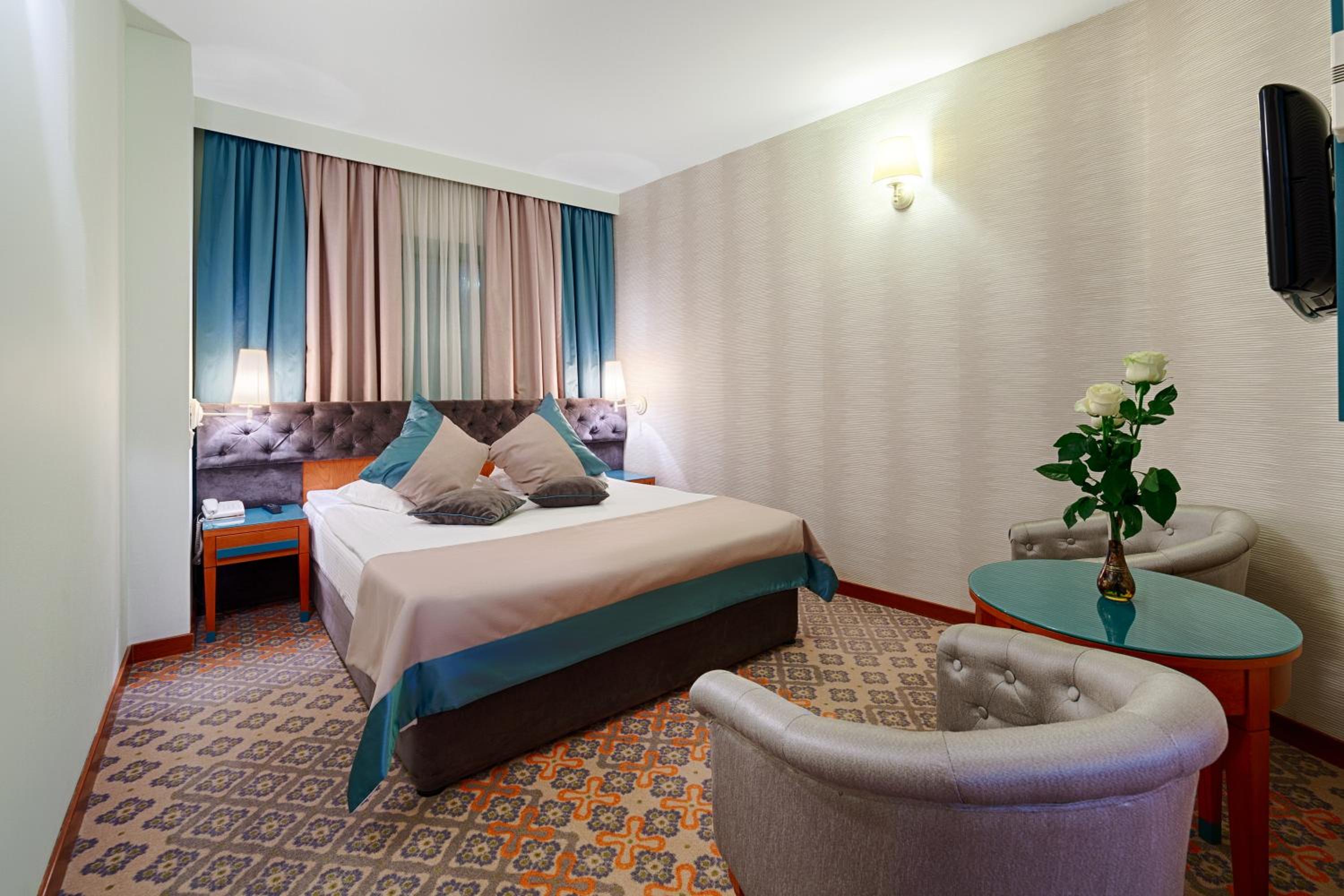 Superior Double Room - Photo 8