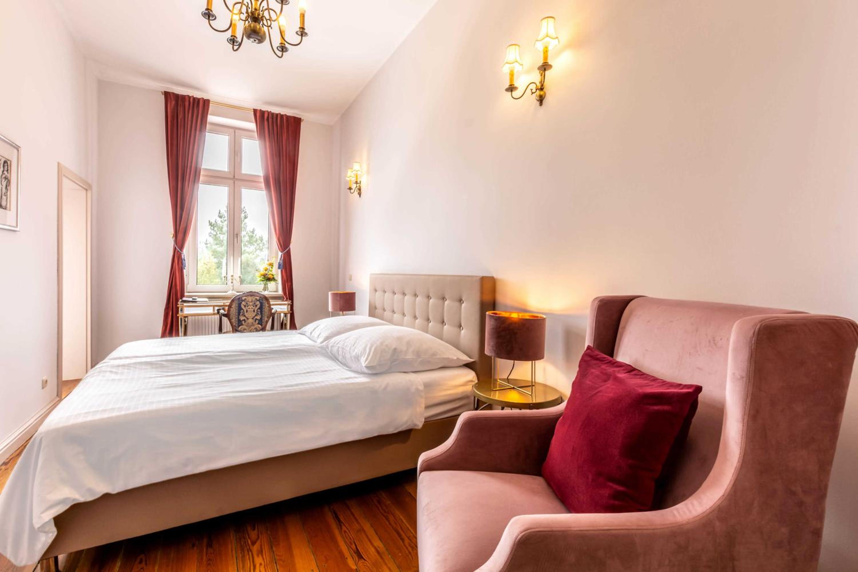 Double or Twin Room with View