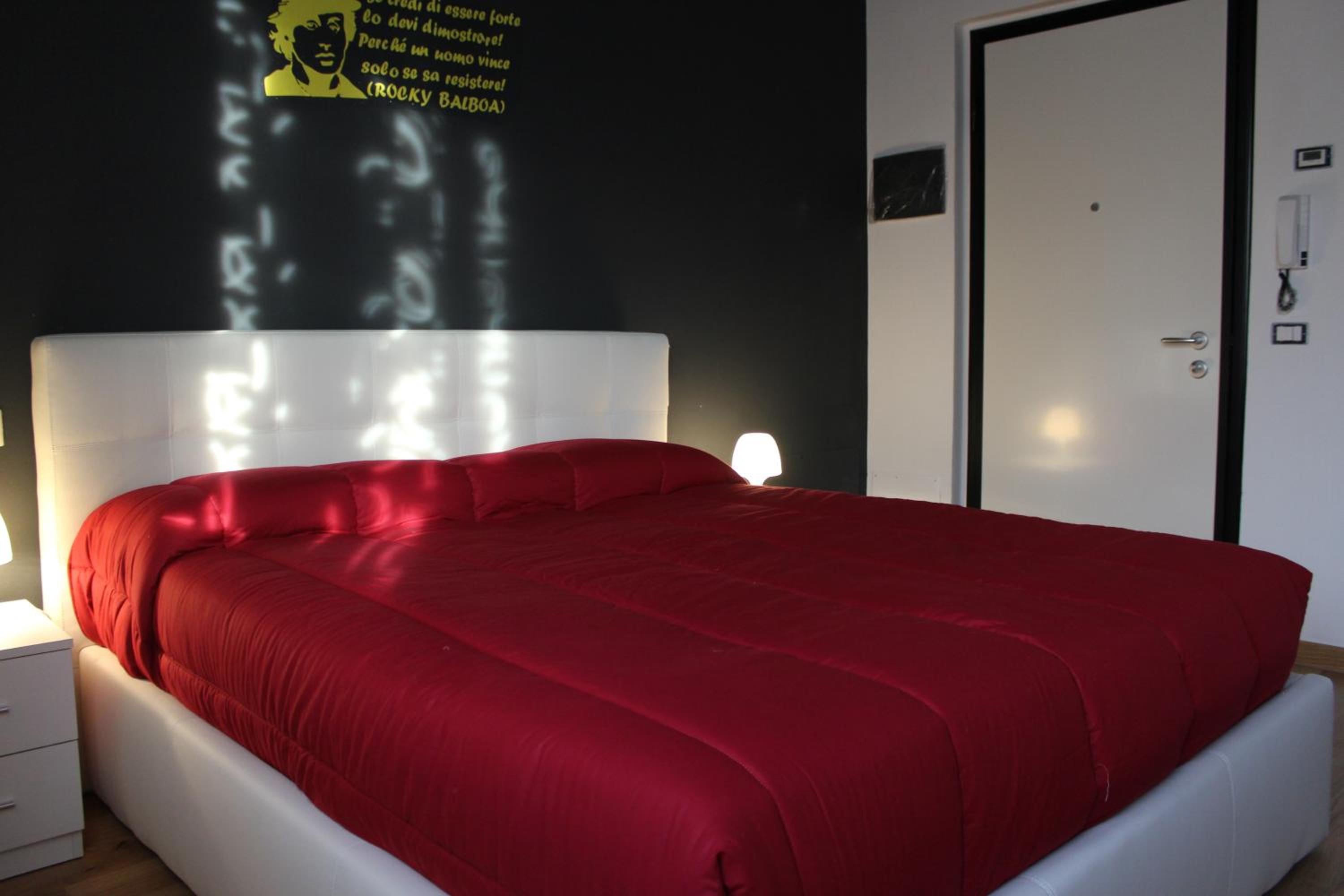 Deluxe Room - Photo 4
