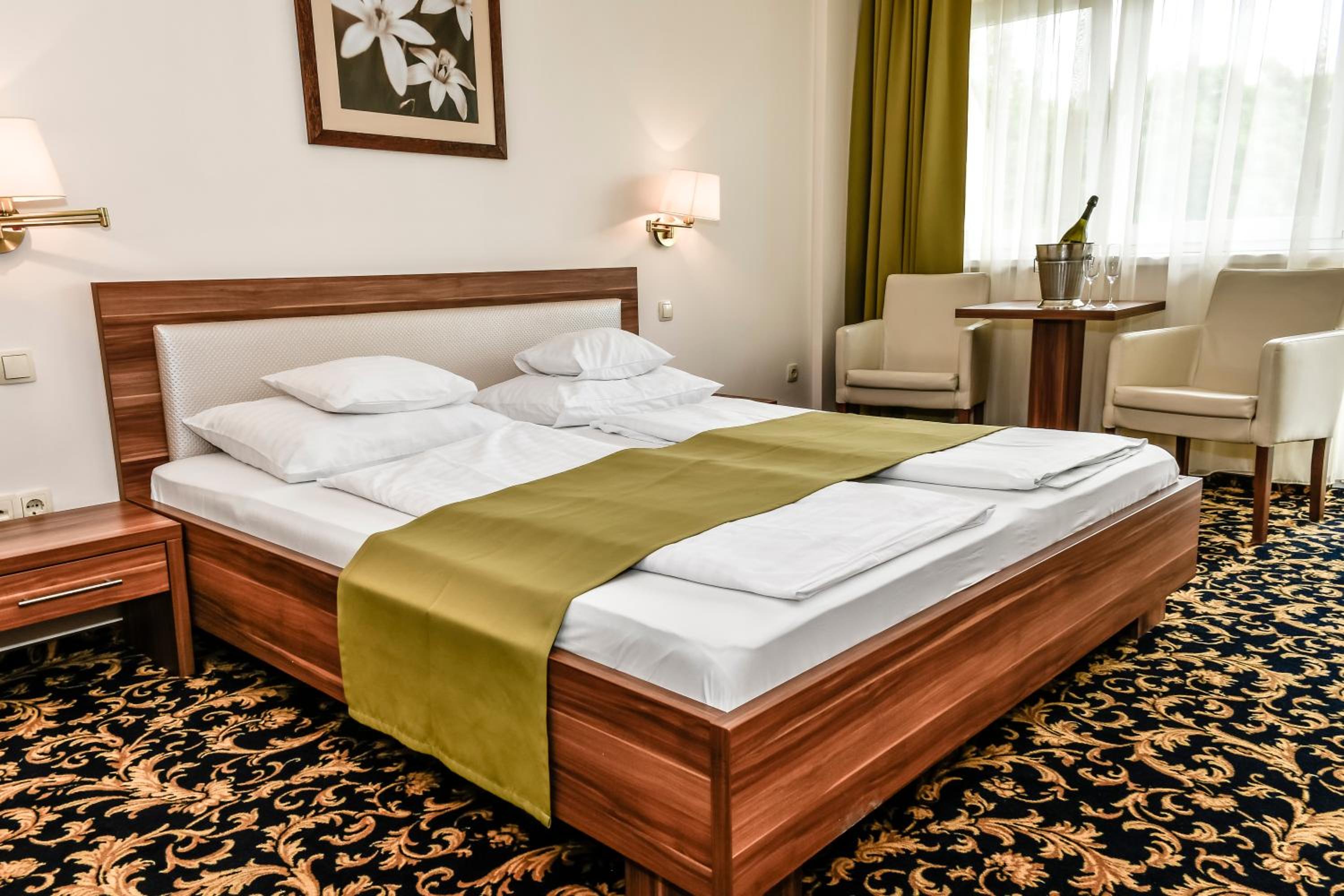 Double Room with Balcony photo 2