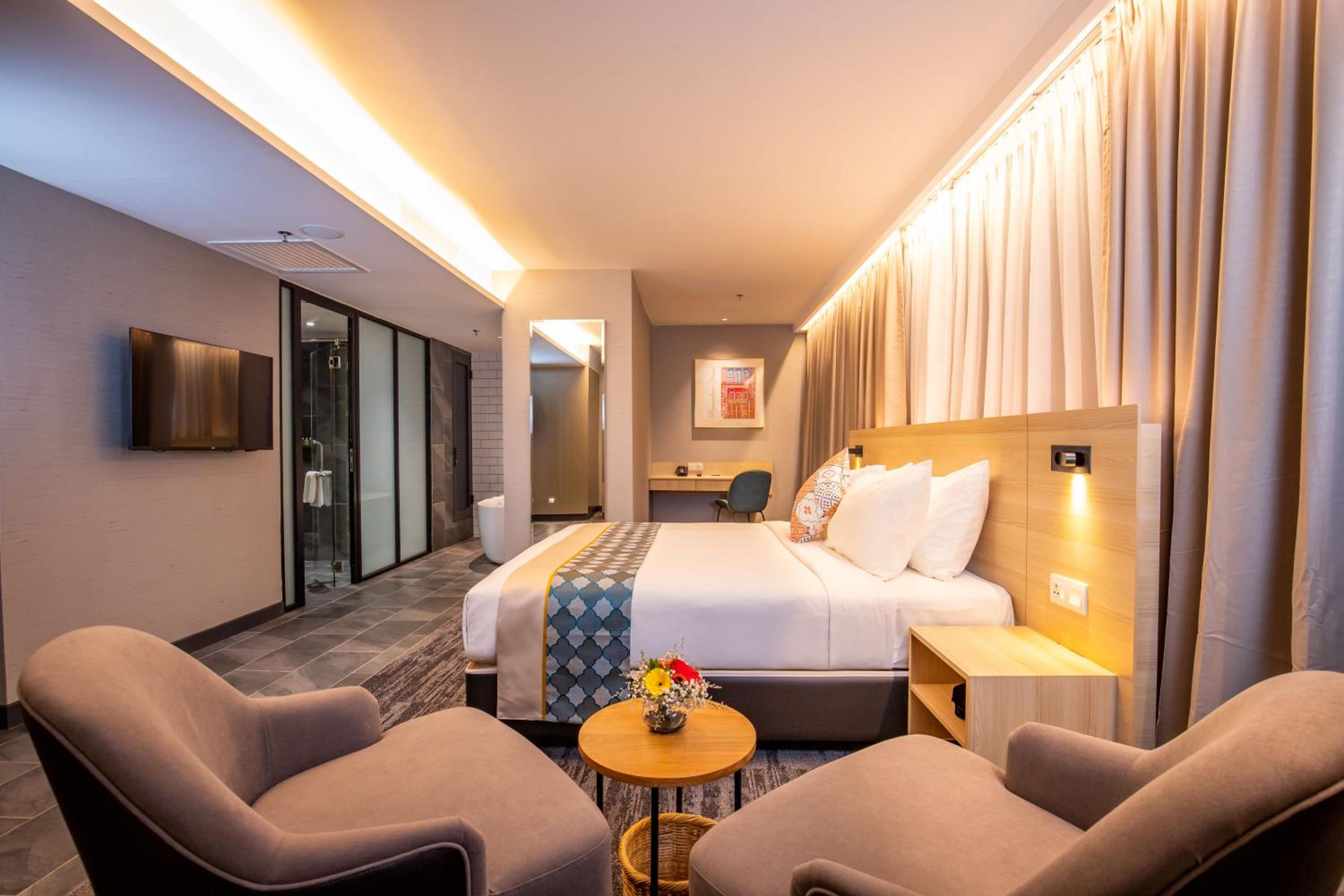 Spa Suite - Photo 2