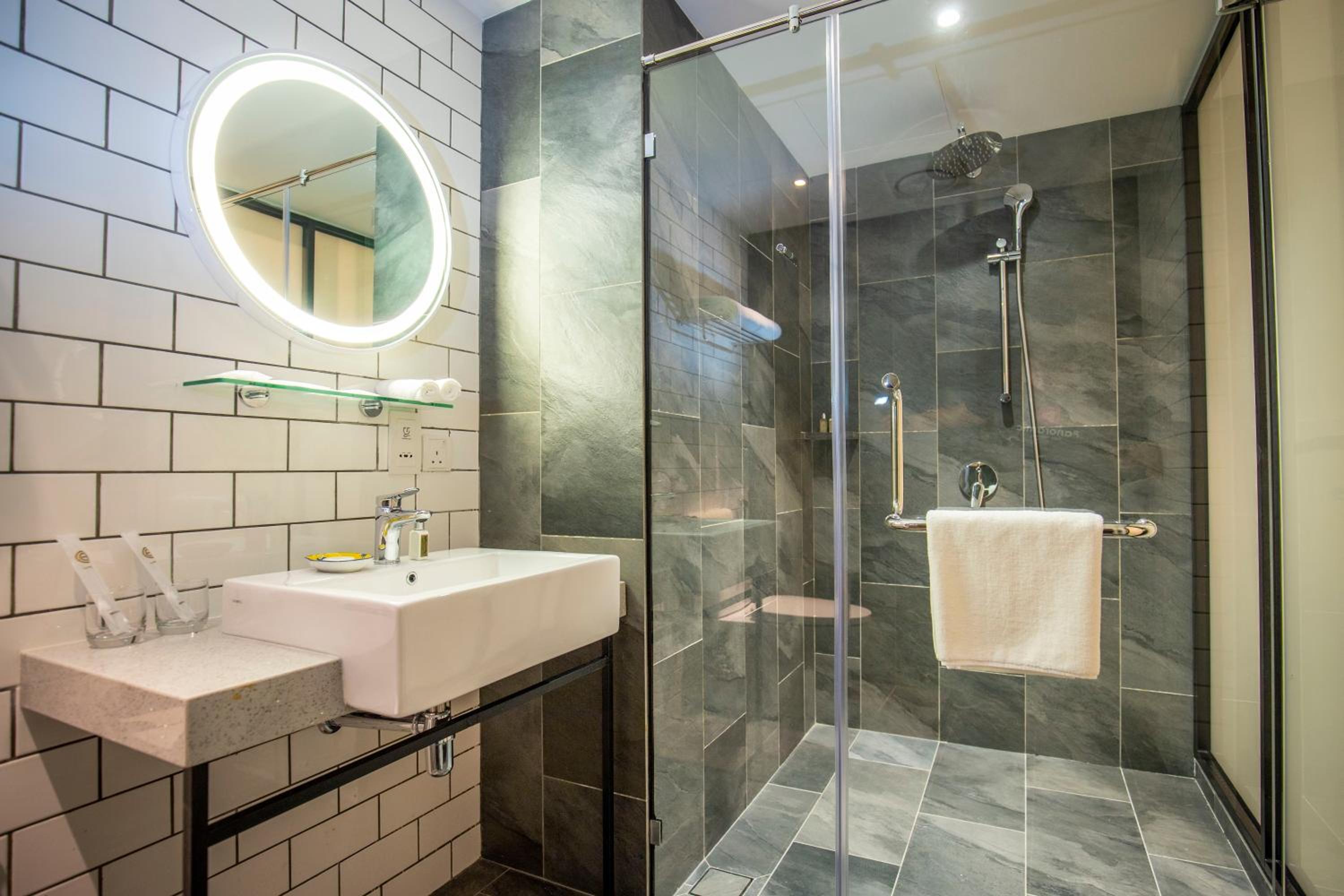 Spa Suite - Photo 5