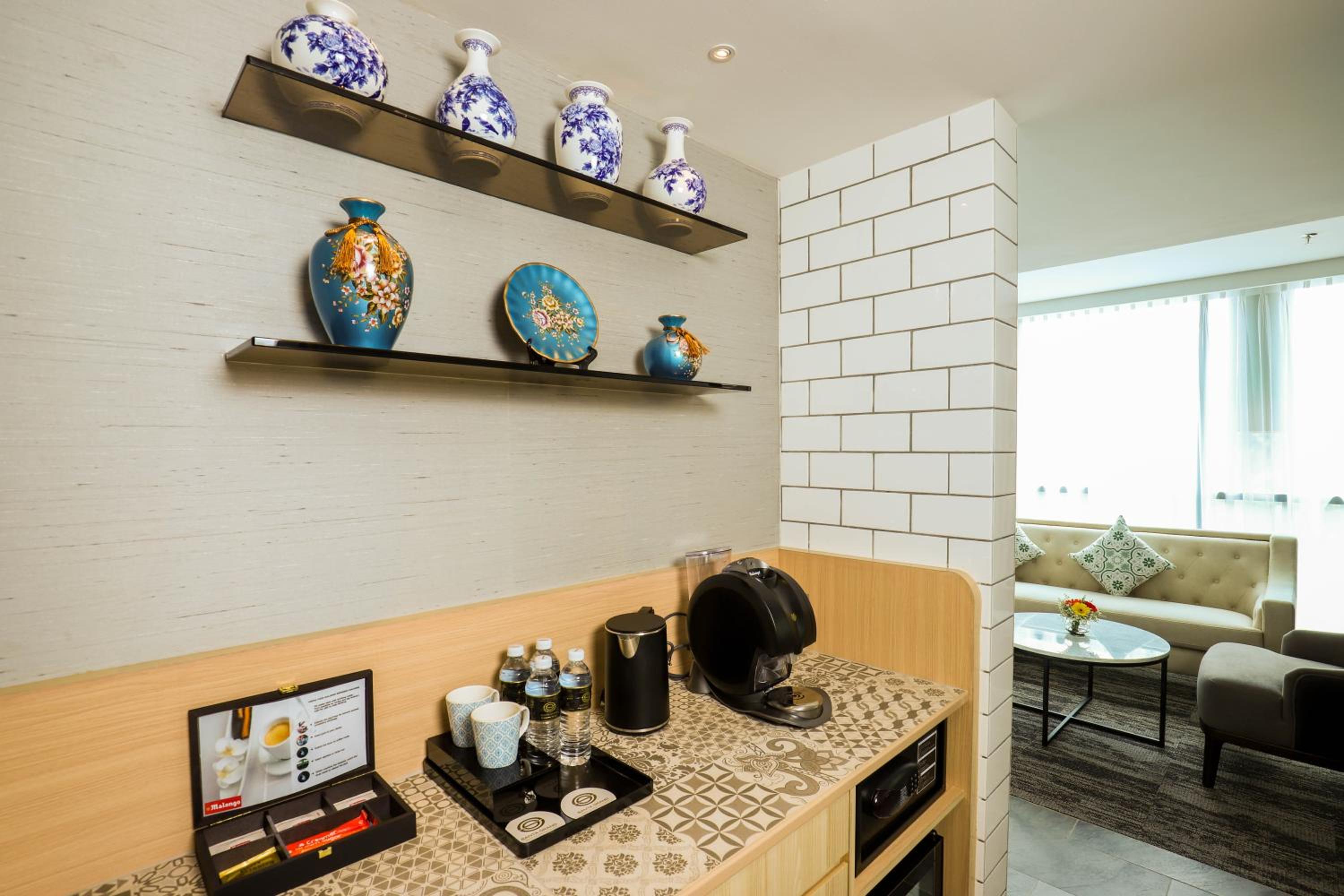 Peranakan Signature Suite - Photo 6