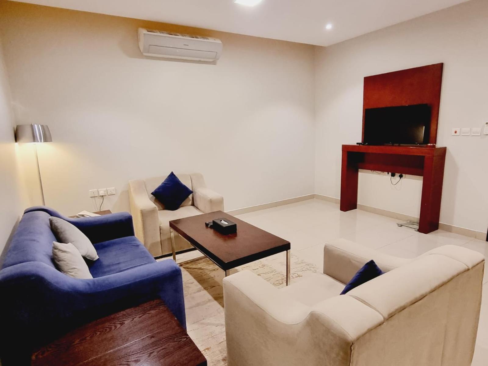 Deluxe Junior Suite