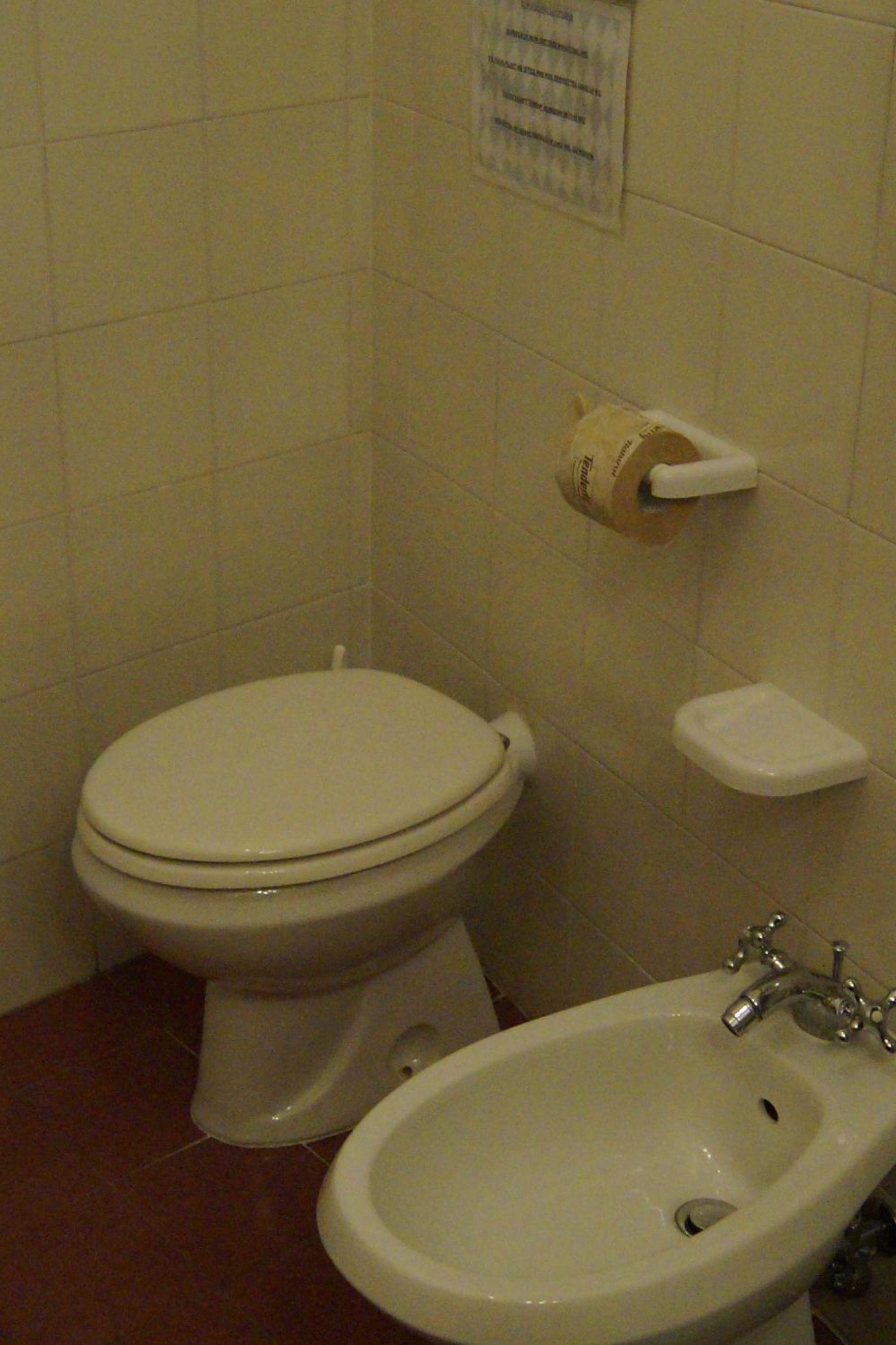 Triple Room - Photo 6