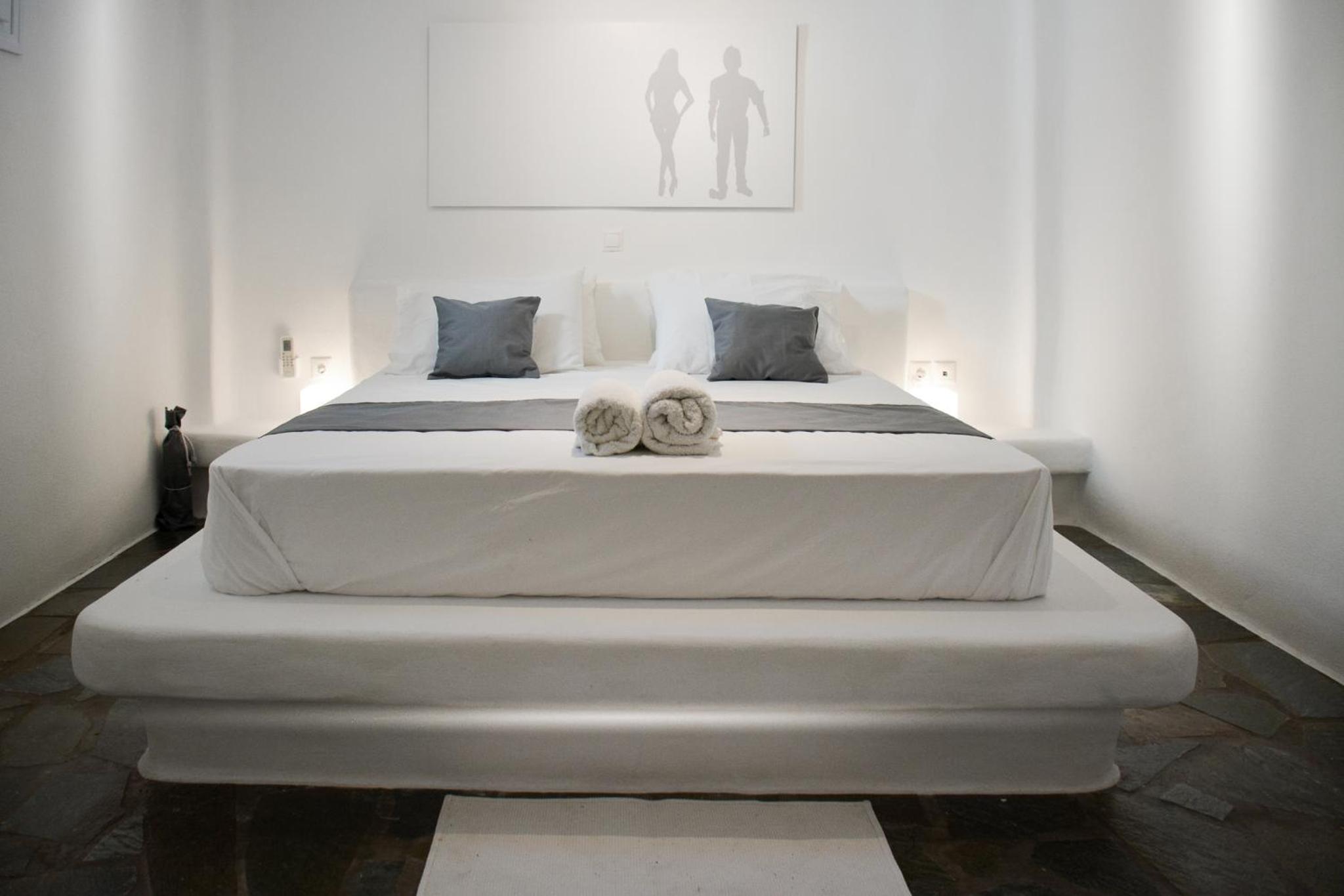 Three-Bedroom Villa photo 2
