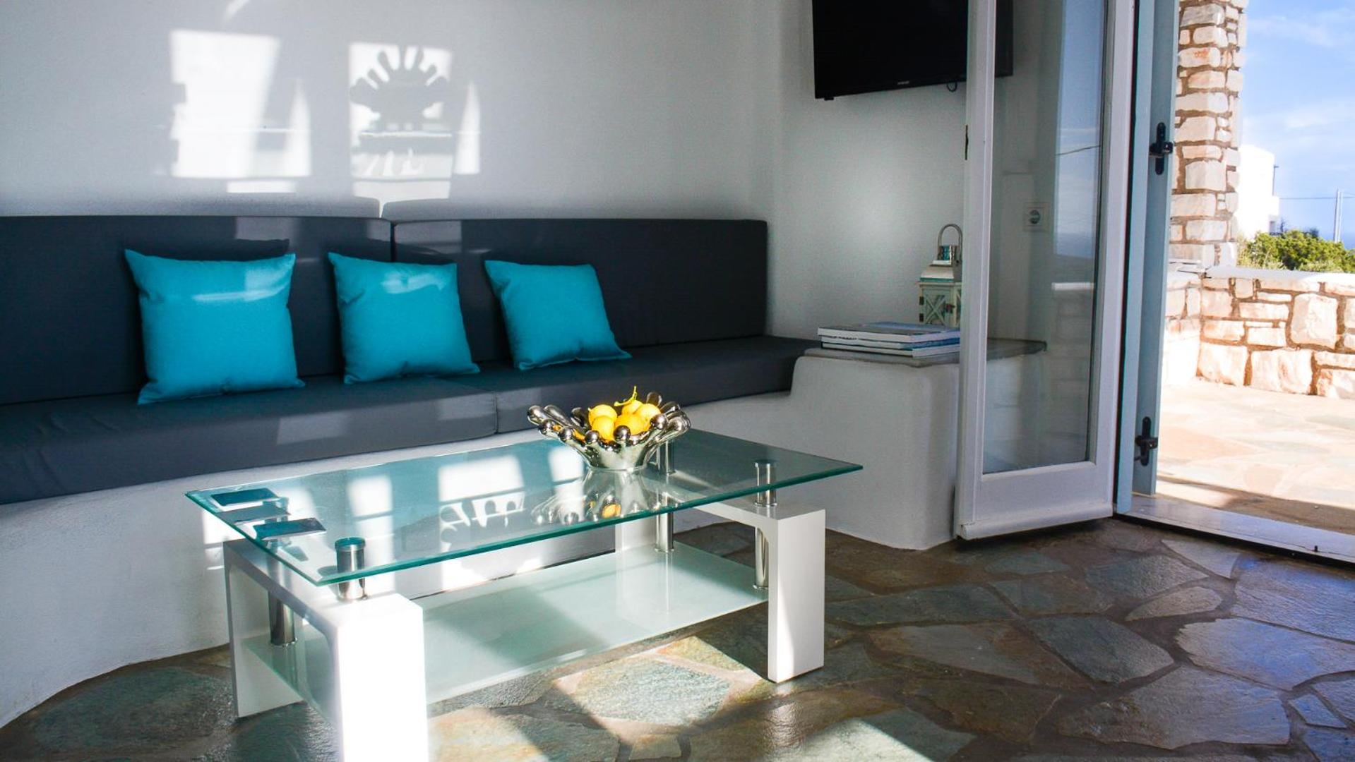 Three-Bedroom Villa photo 1