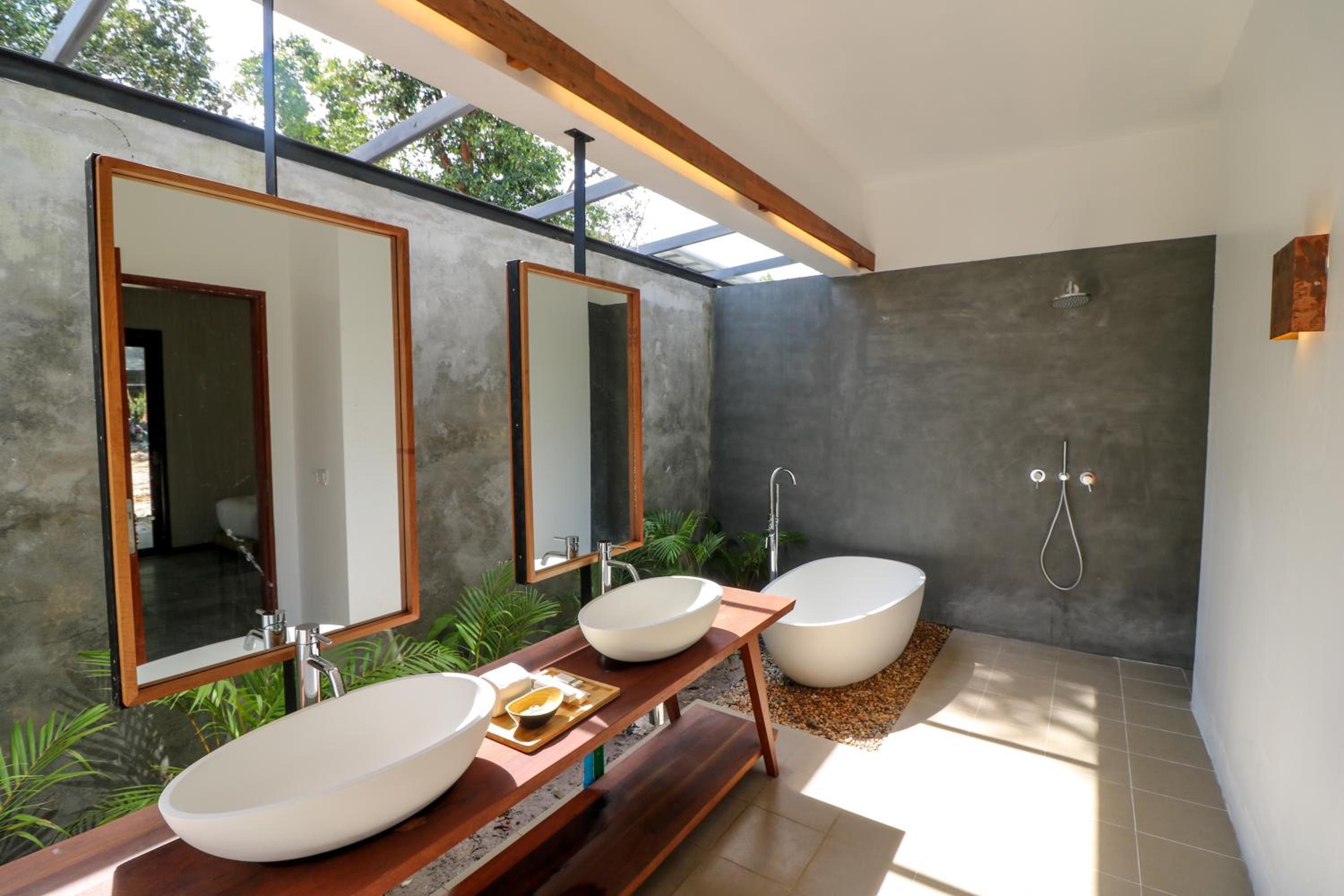 Two-Bedroom Villa - Photo 2