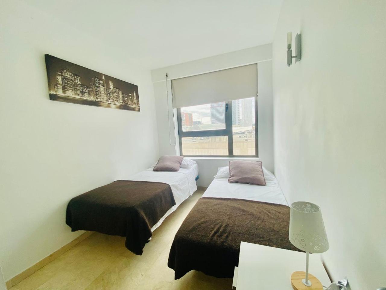 Four-Bedroom Apartment with Terrace - 4th Floor photo 2