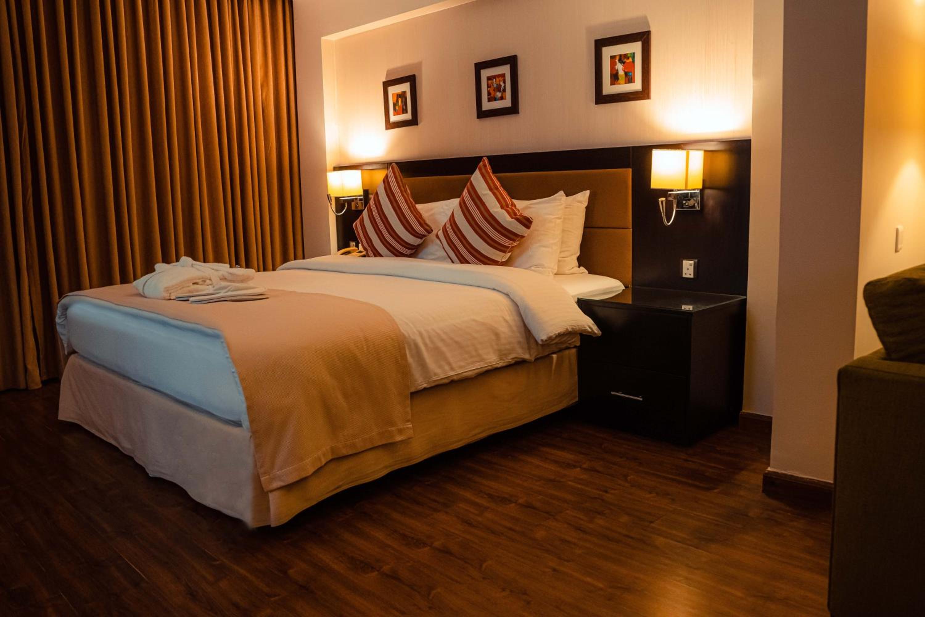 Deluxe Sea View Room