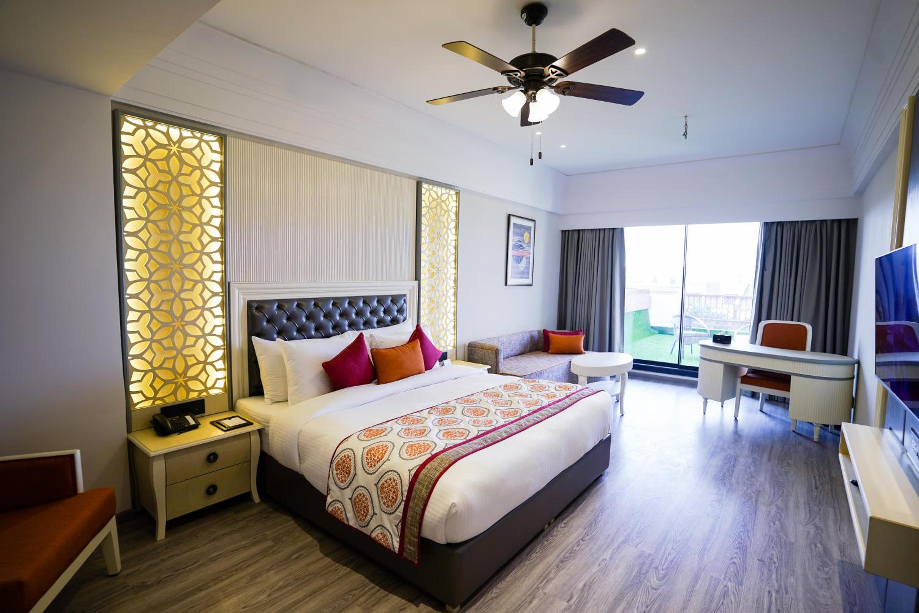 Double Room with Balcony photo 1
