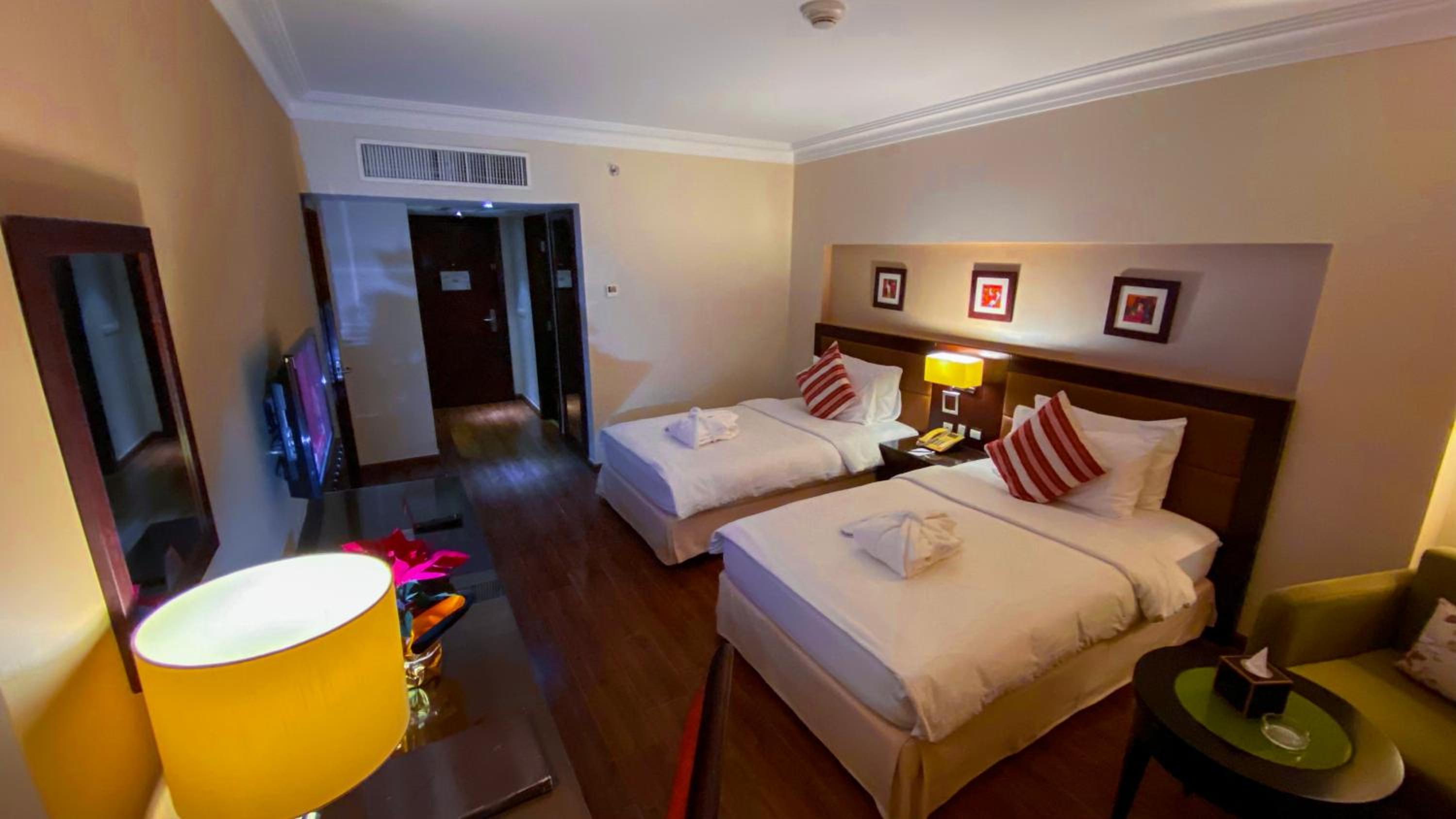 Twin Room with City View