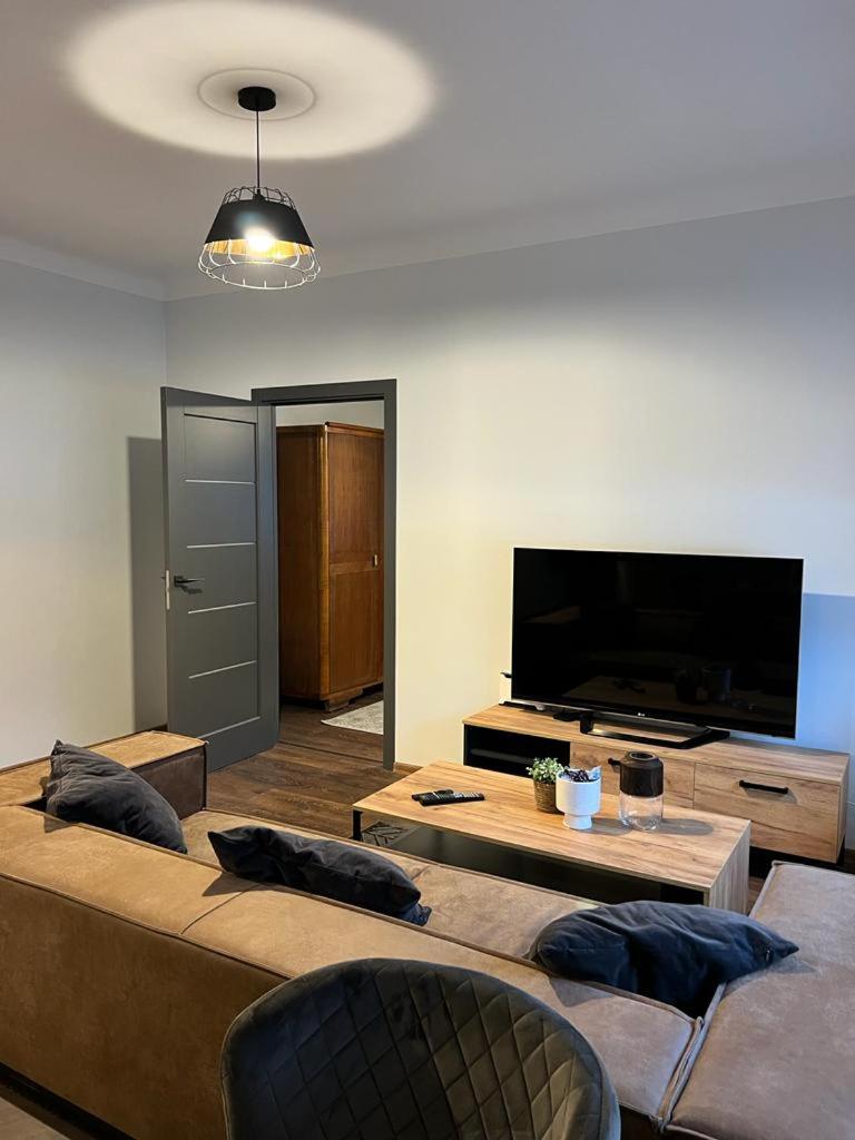One-Bedroom Apartment - Photo 15