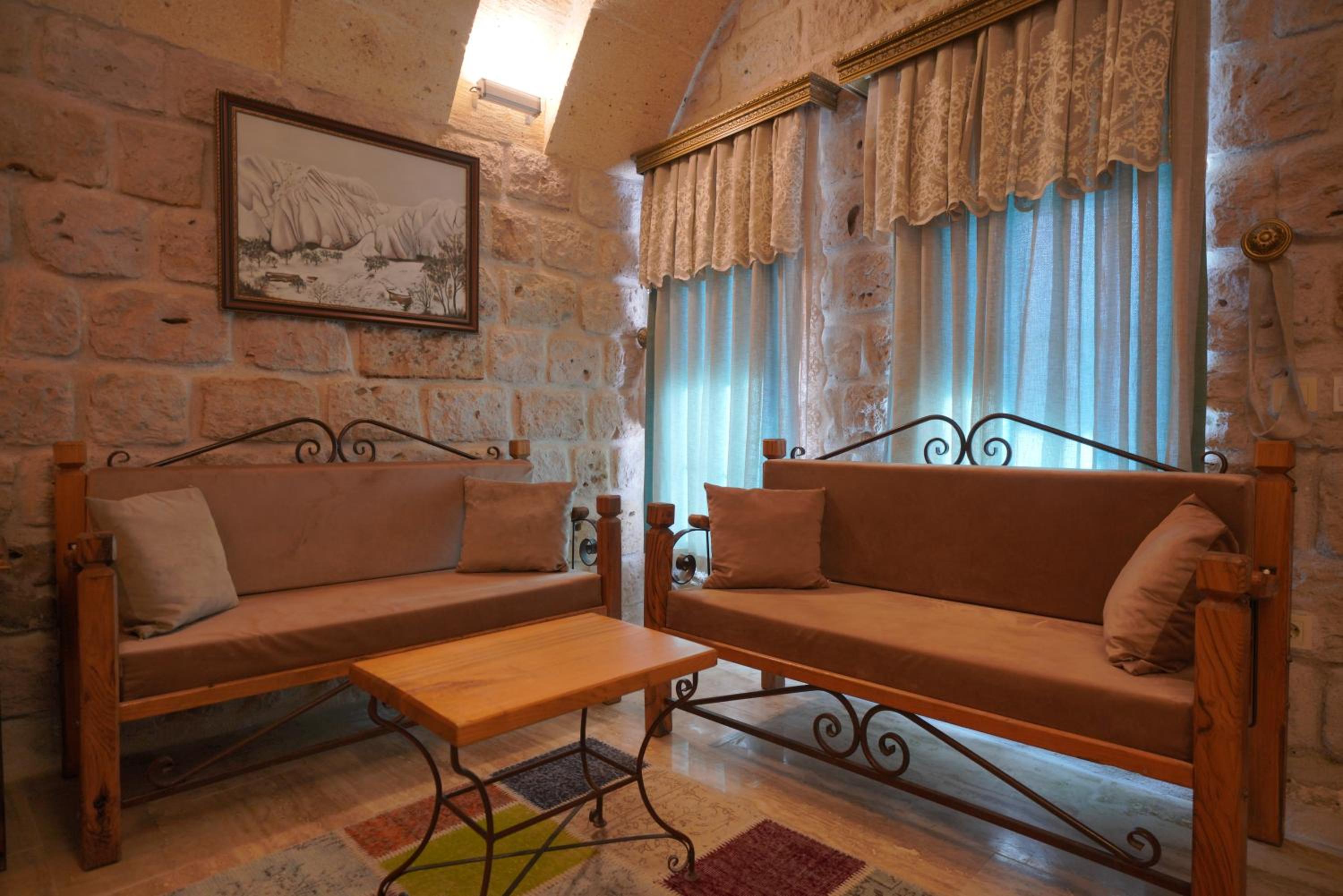 Superior Cave Suite  - Photo 4