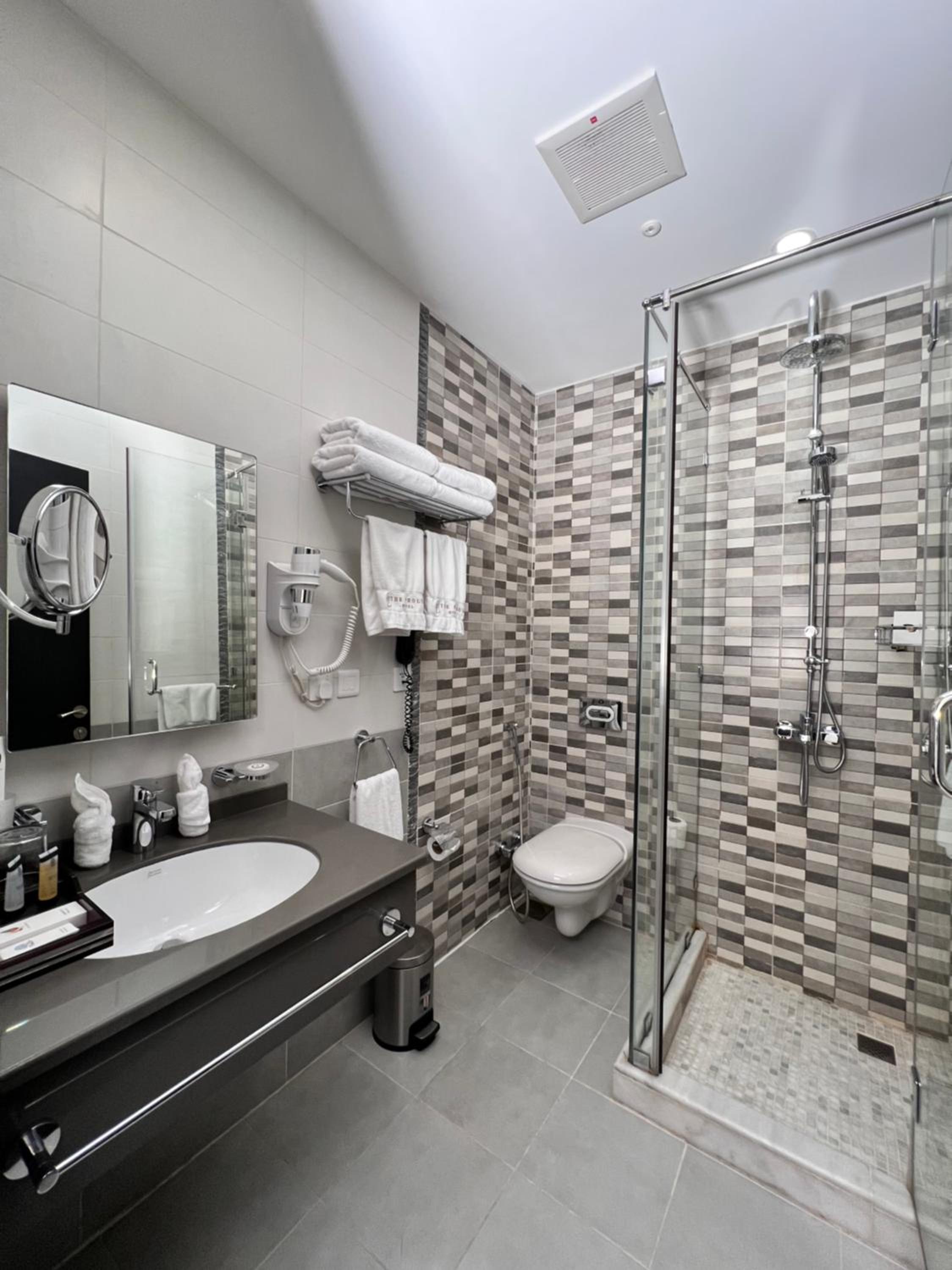 Family Suite - Photo 9