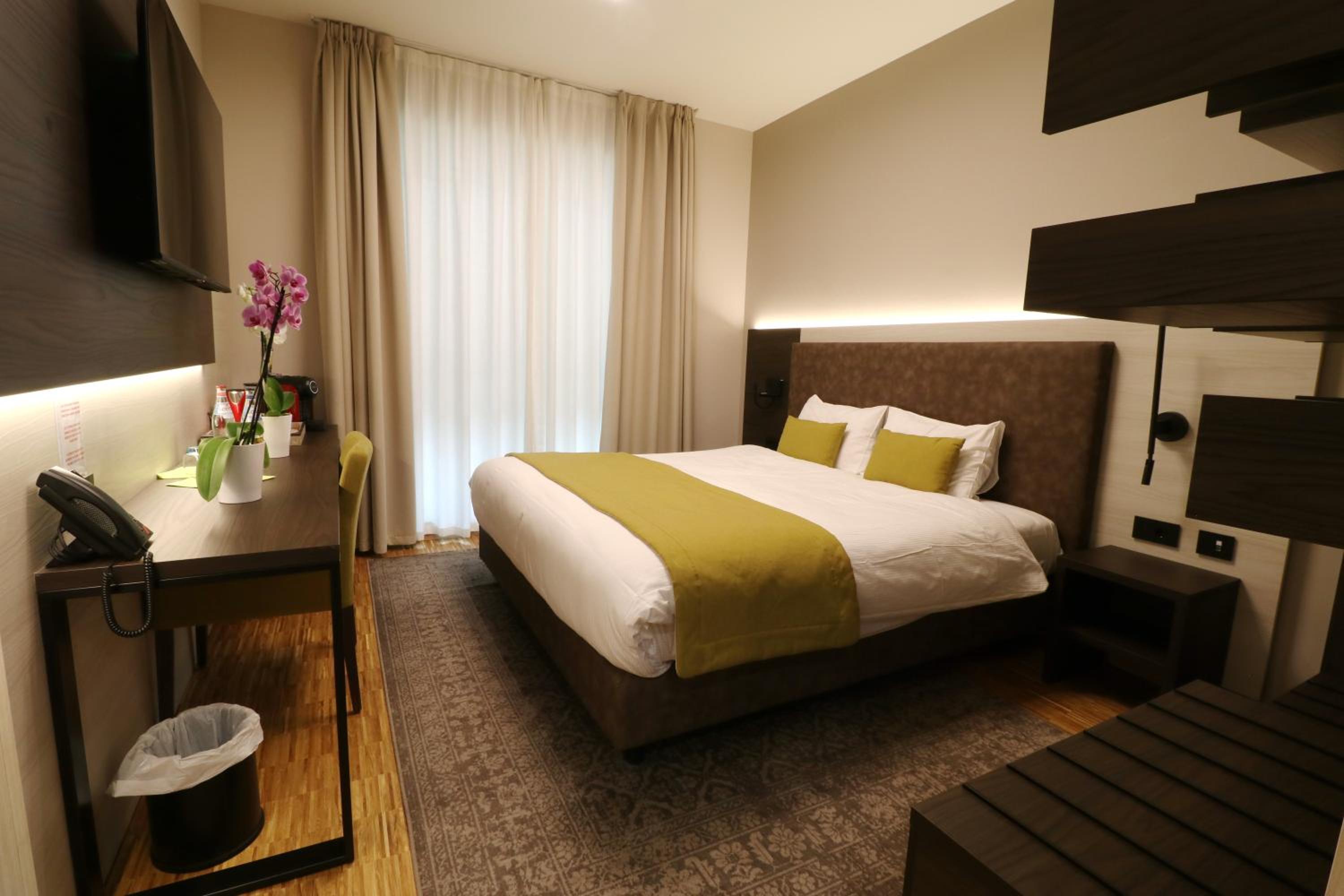 Deluxe Single Room photo 3