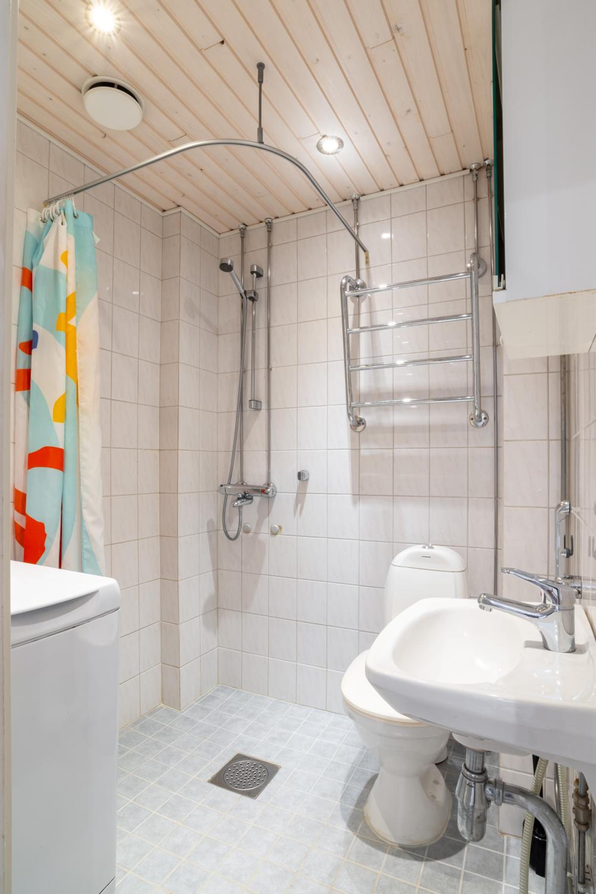 Studio Apartment - Photo 4