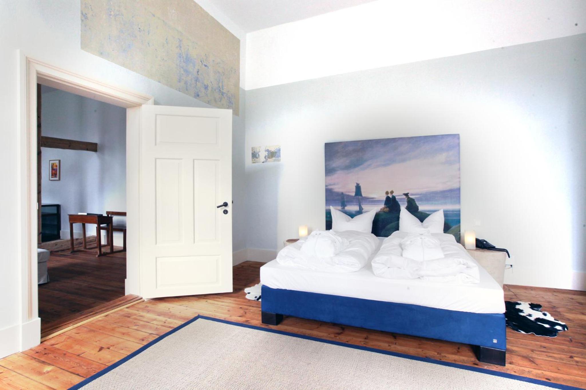 Two-Bedroom Suite photo 2