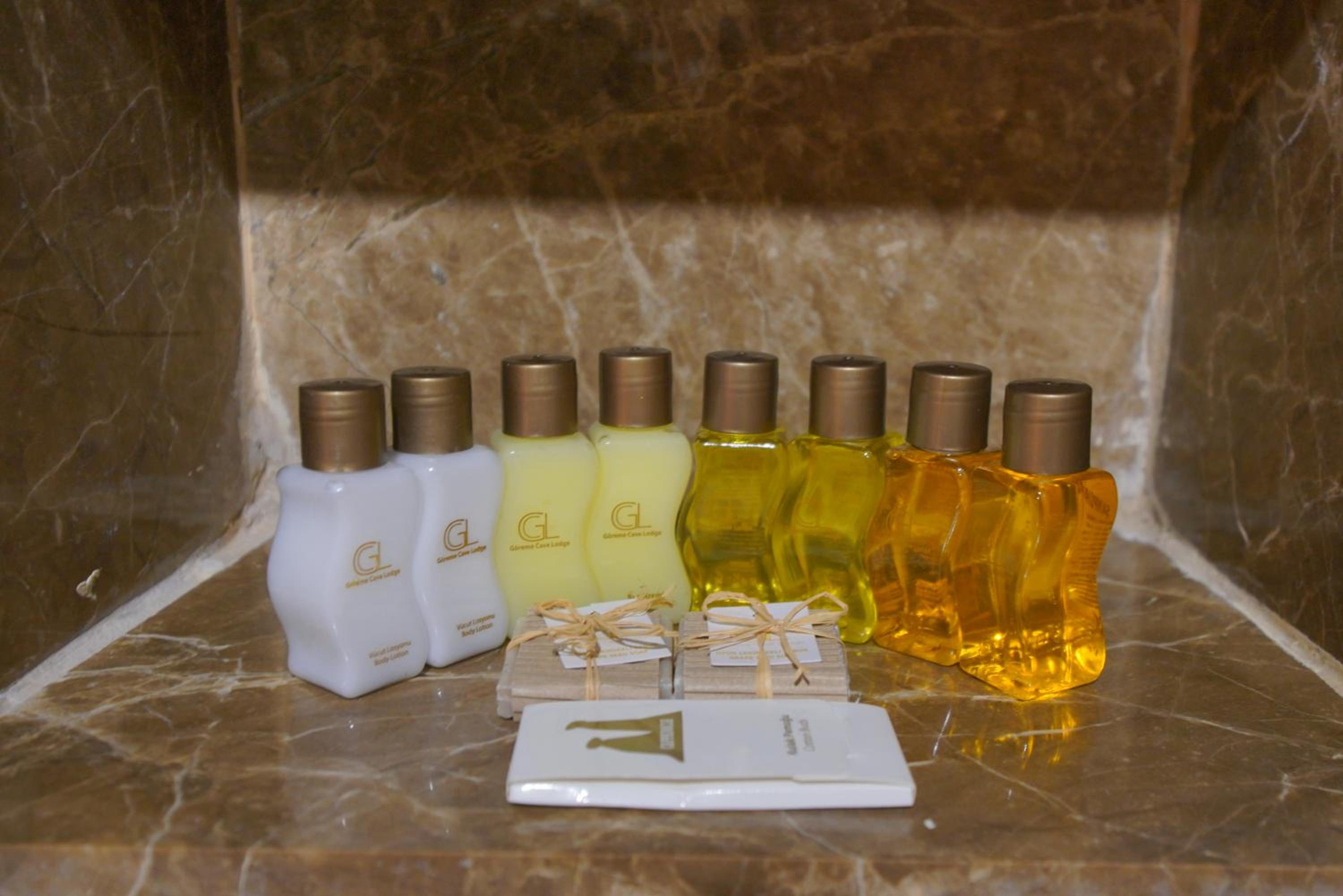 Superior Cave Suite  - Photo 8