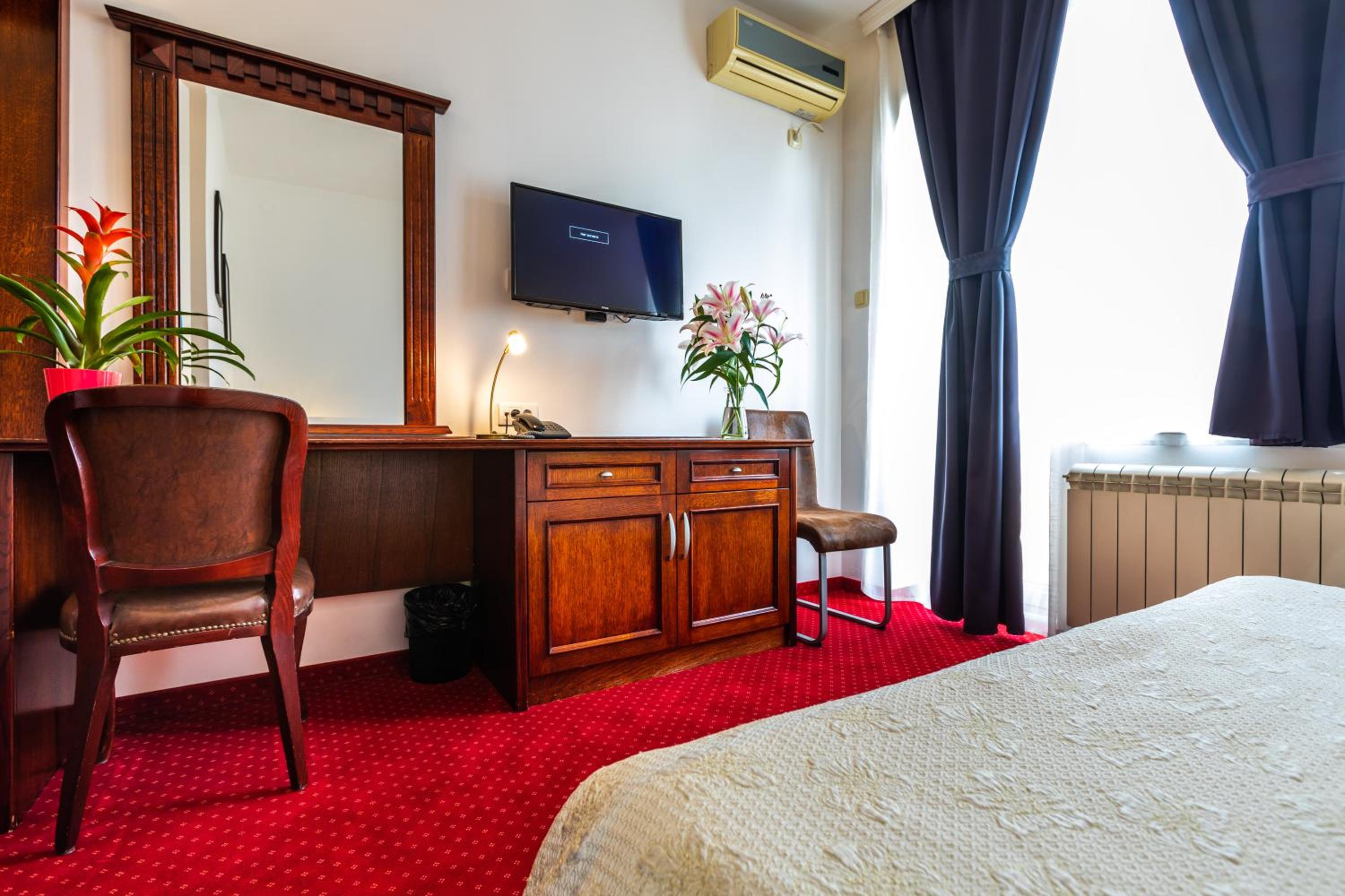 King Room