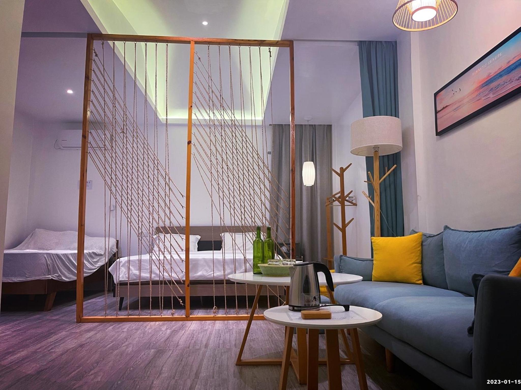 One-Bedroom Apartment - Photo 35