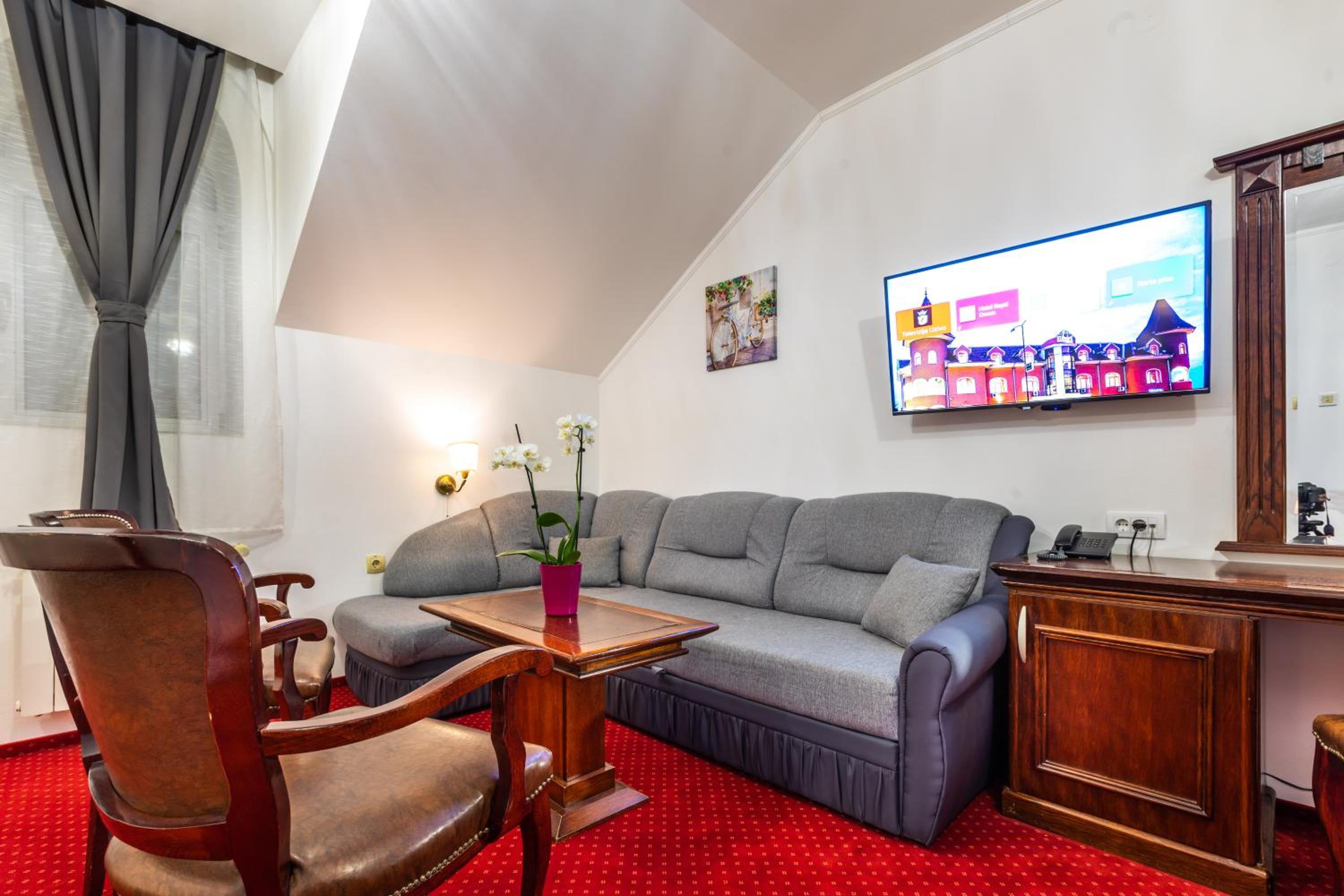 Standard Family Room