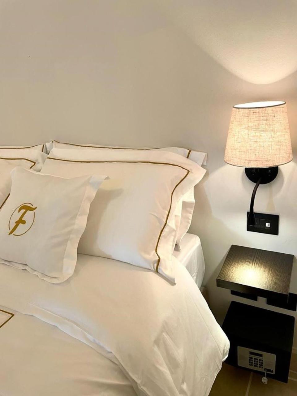 Villa Di Noi - Deluxe Room Garden (ground floor with terrace)