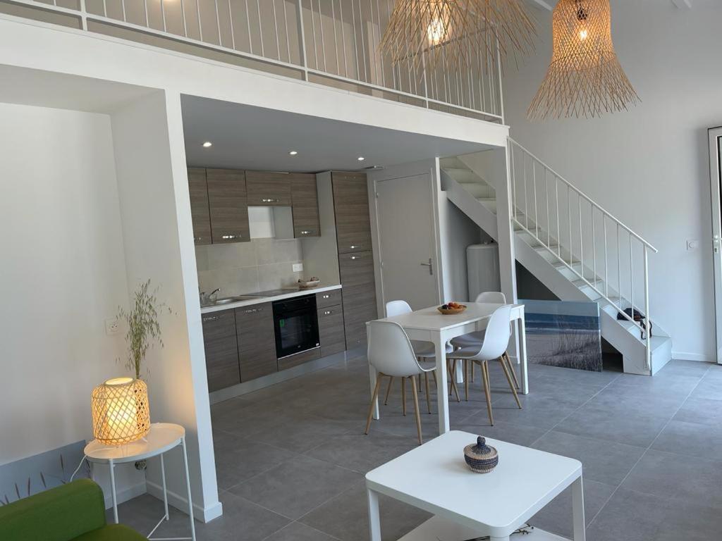 Studio with Terrace
