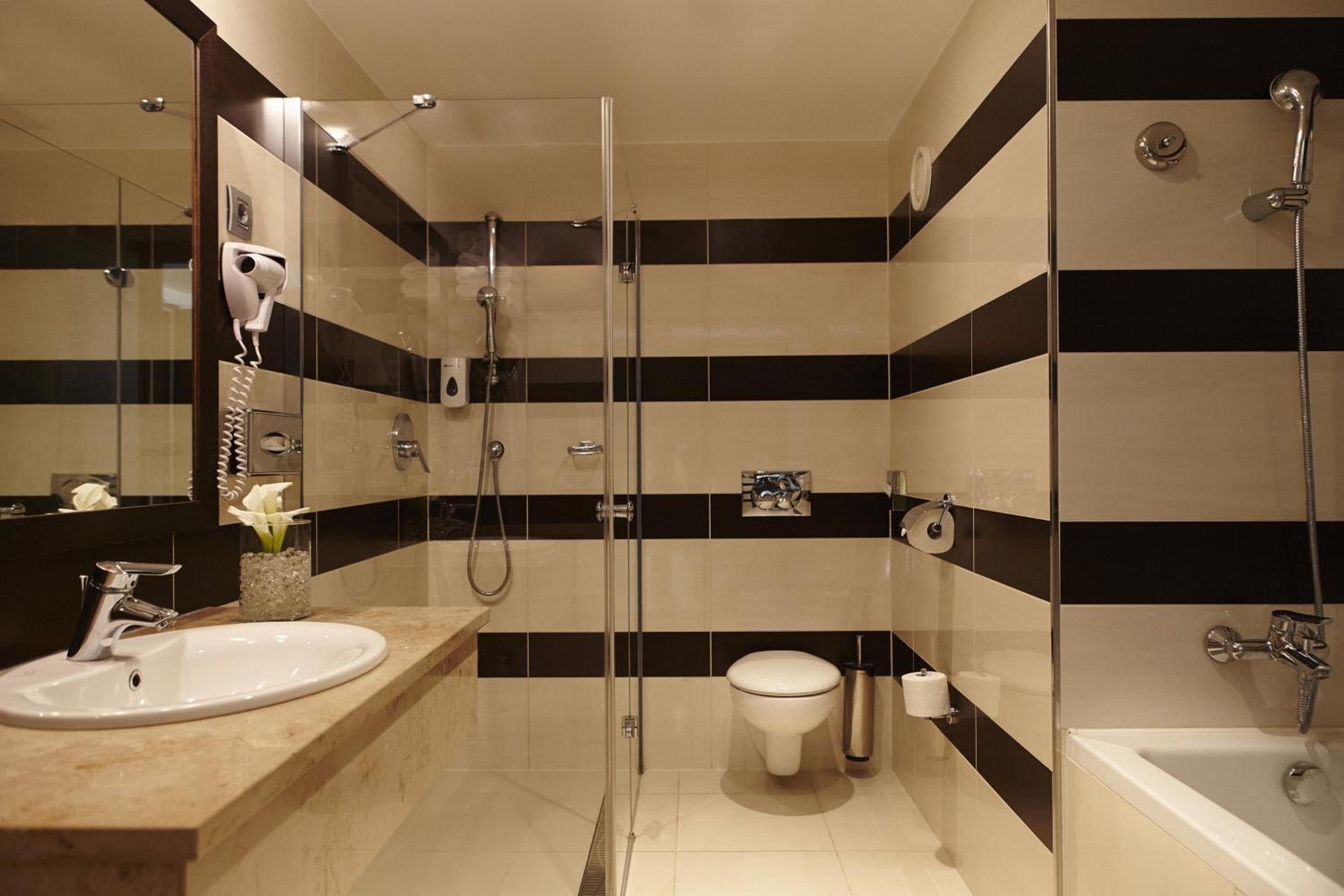 Junior Suite with Balcony