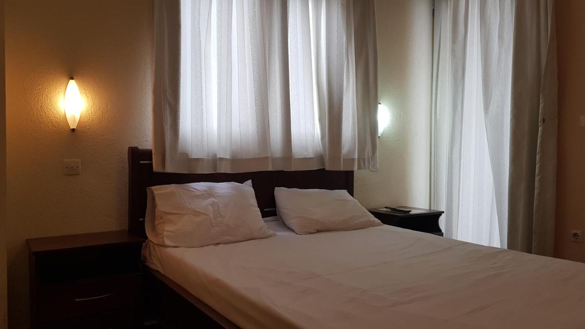 Double or Twin Room photo 2