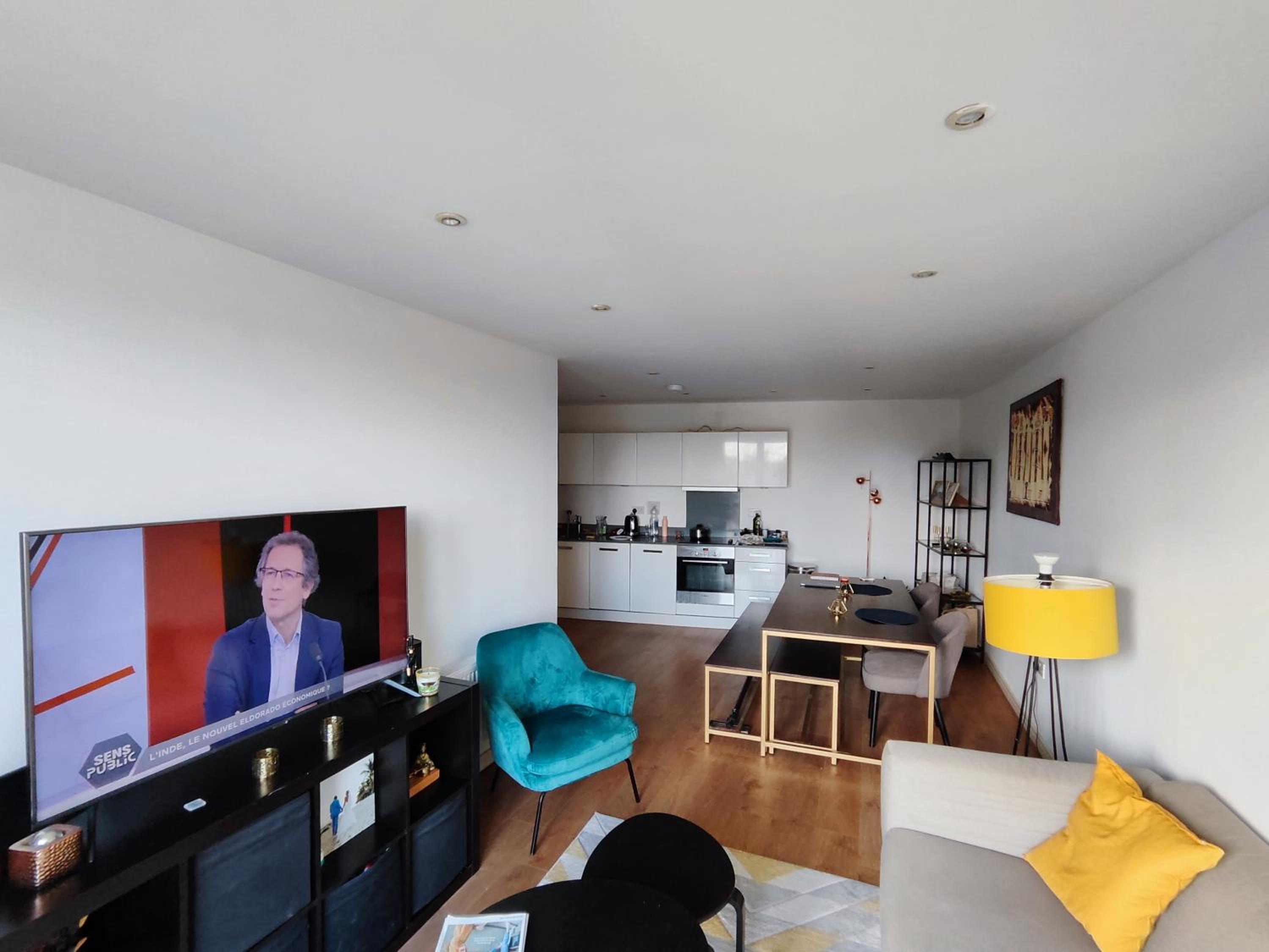 Apartment photo 1